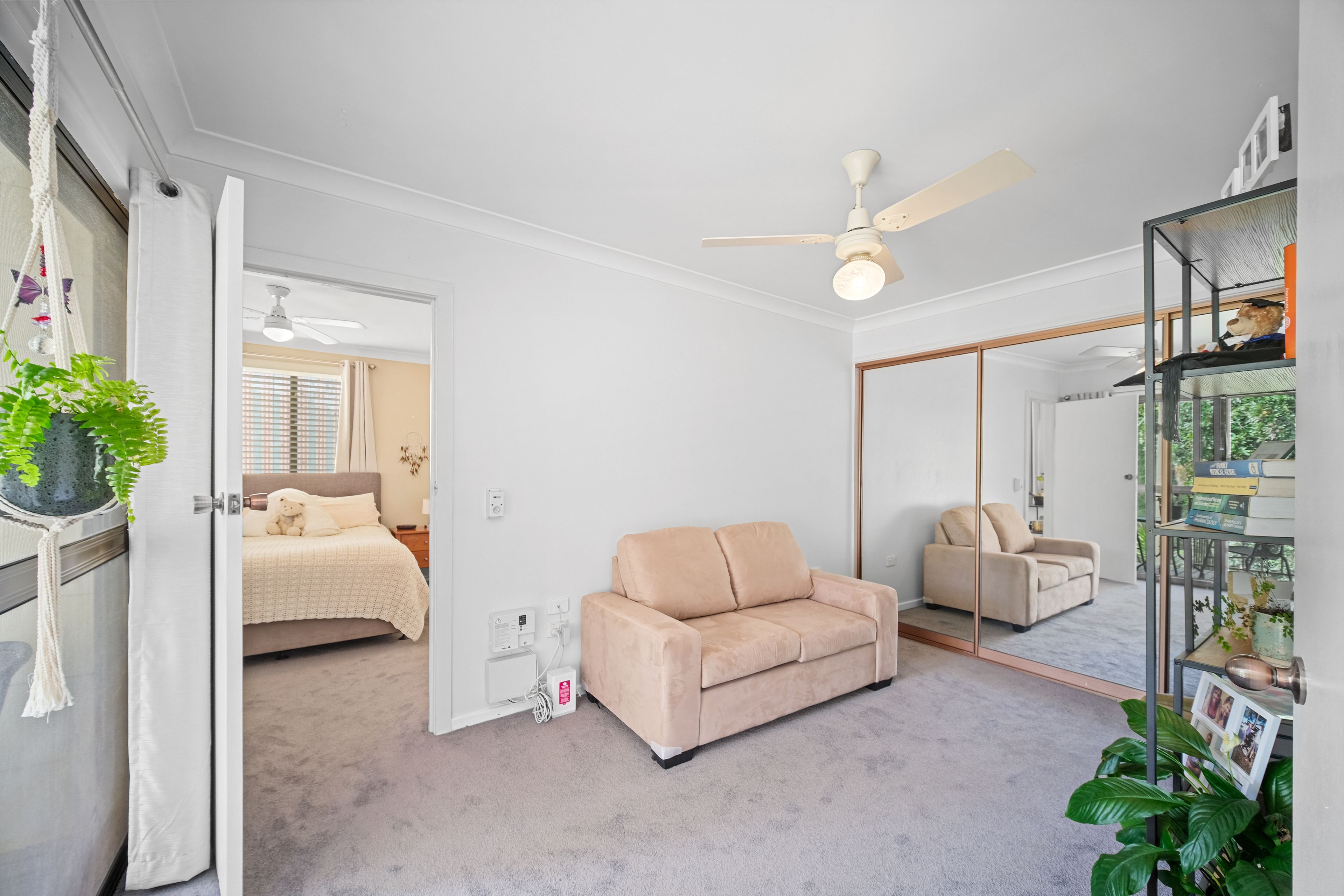 27 Claxton Street — photo 4 of 27