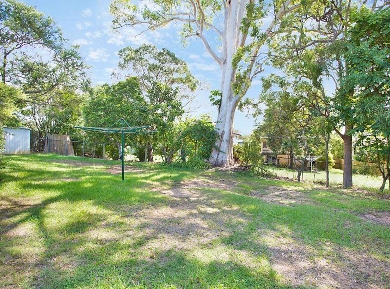 10 Robin Court, Kallangur, QLD 4503