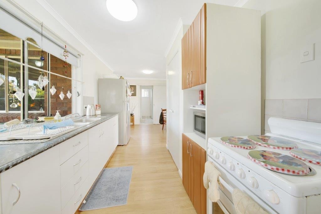 7 Carpentaria Close, Clinton, QLD 4680