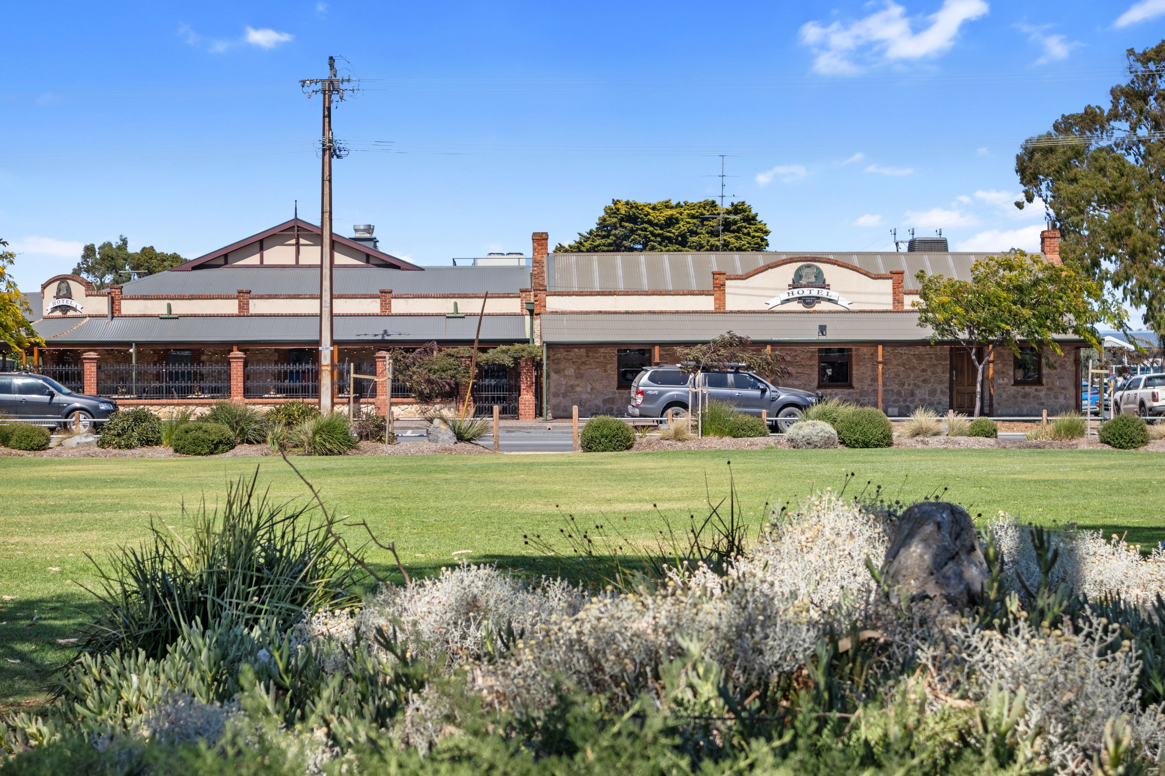 30 Huntingdale Drive — photo 15 of 19