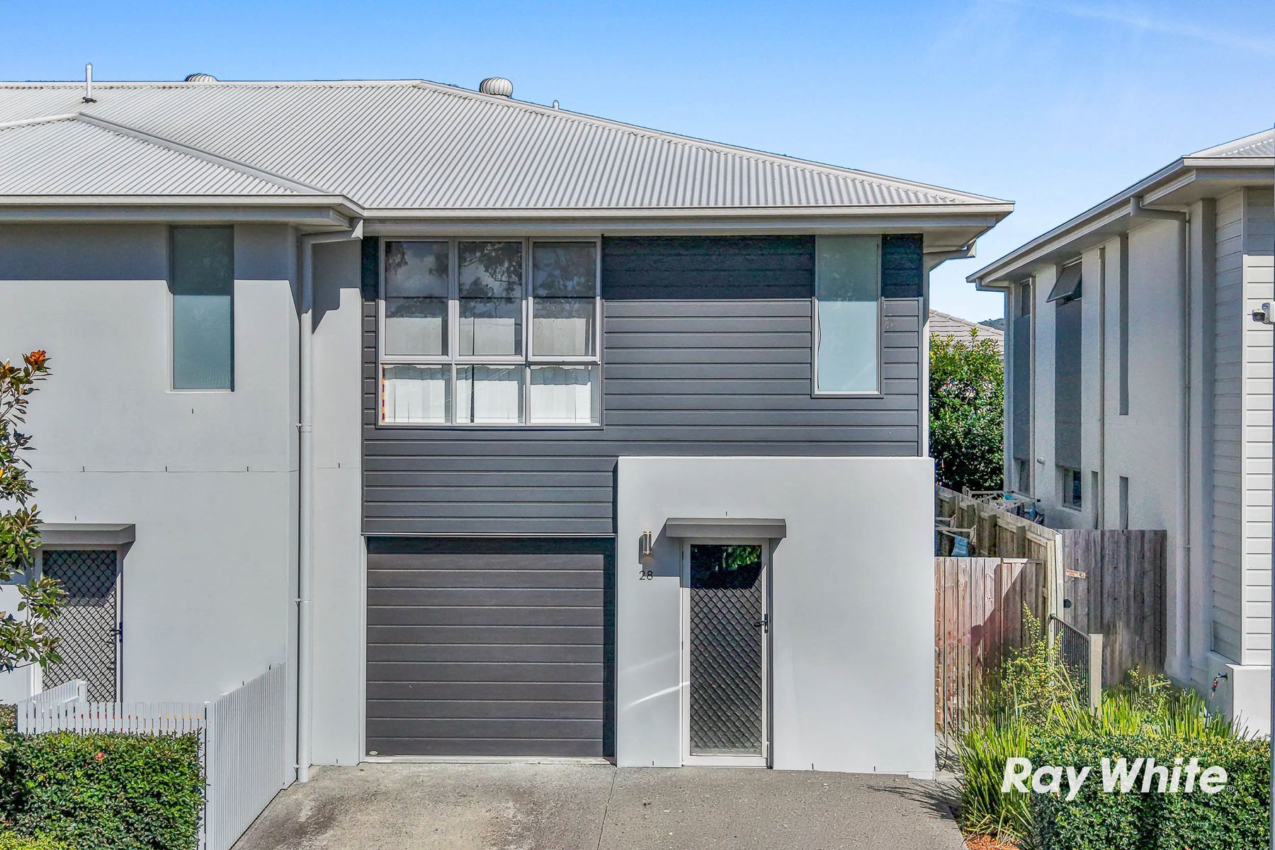 28/1 Isla Street — photo from Ray White IMS