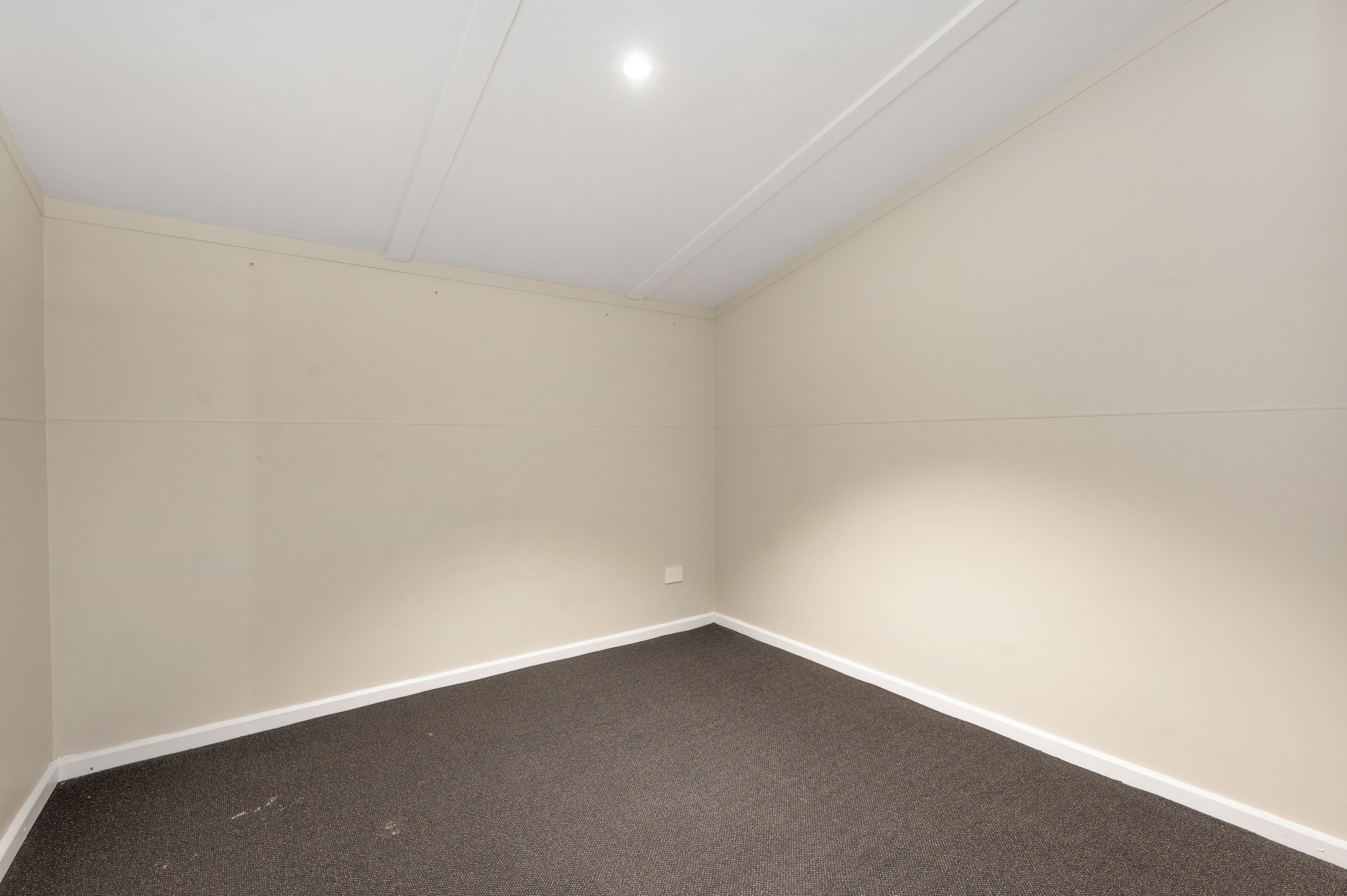 39 Blake Road — photo 15 of 17