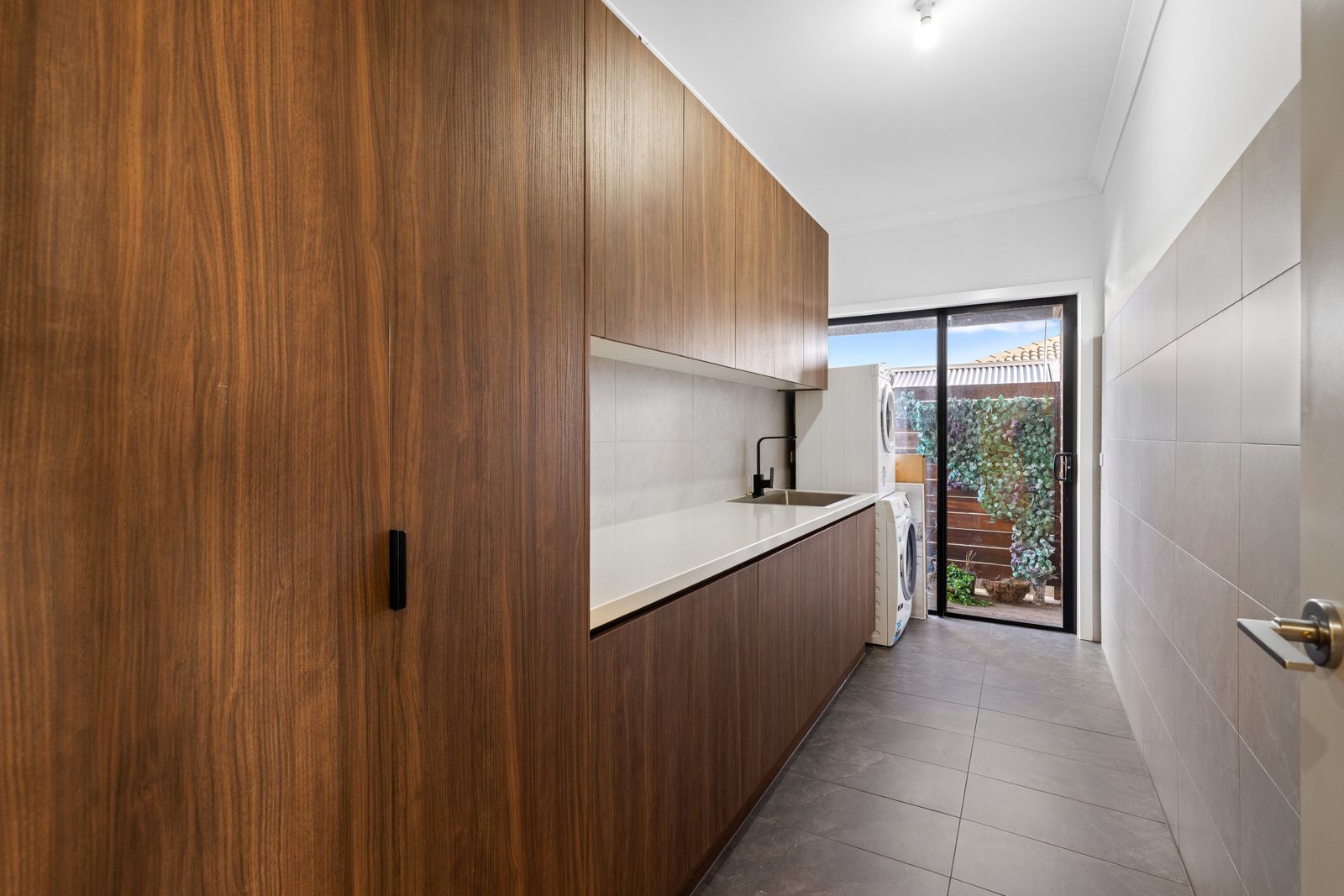 9 Massimo Way — photo 13 of 19