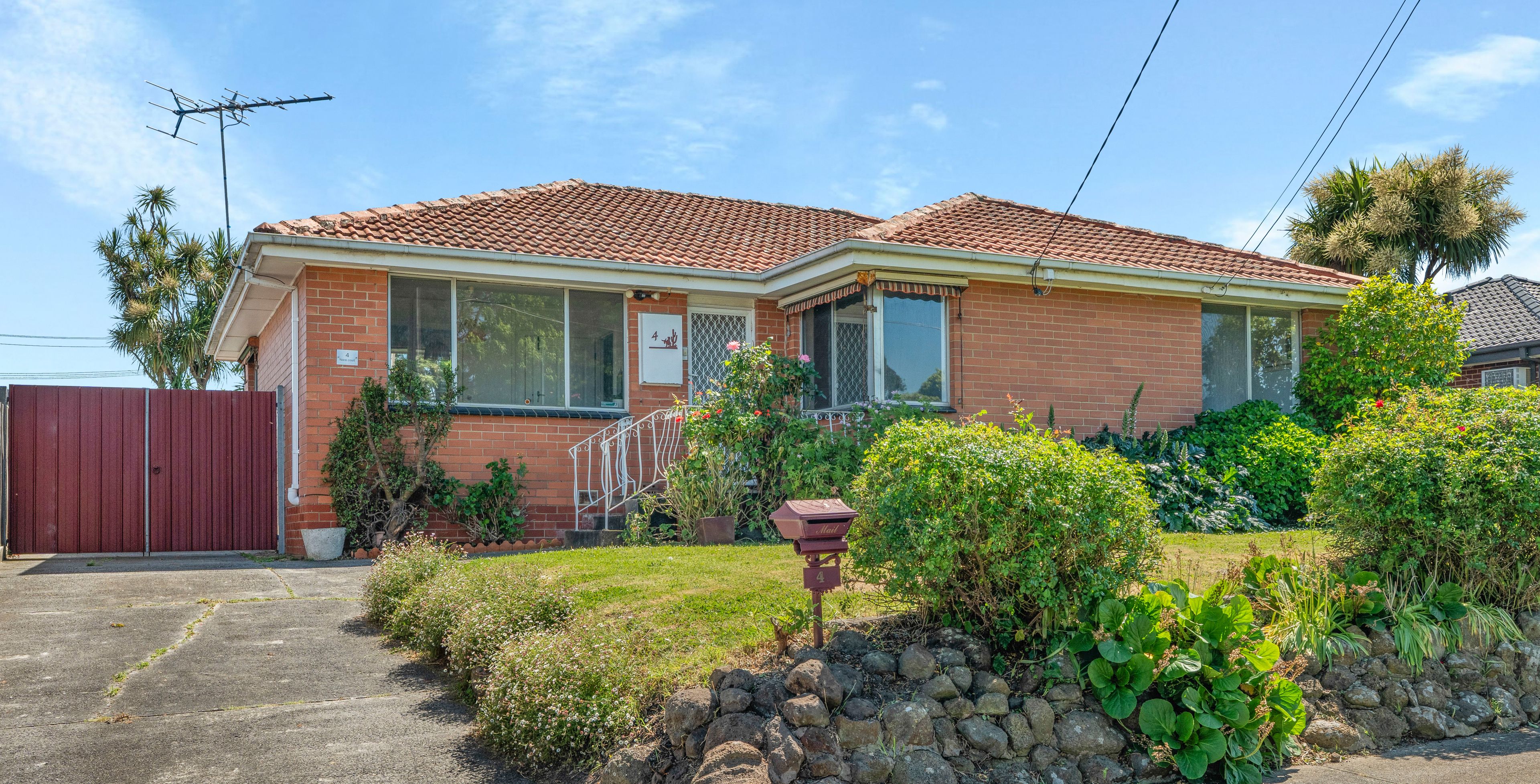 4 Nara Court — photo from Ray White Eltham