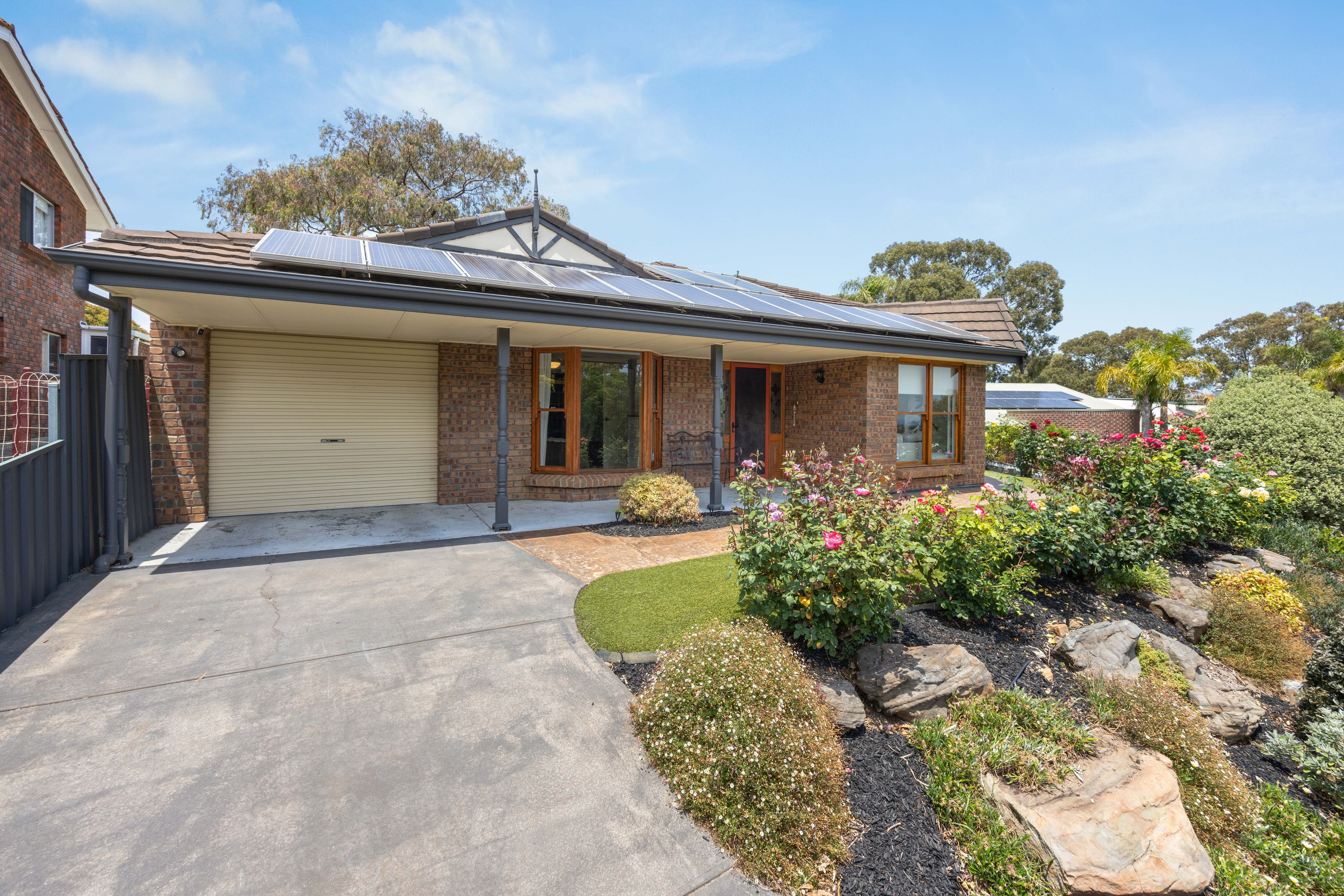 27A Seaview Drive, Happy Valley SA 5159
