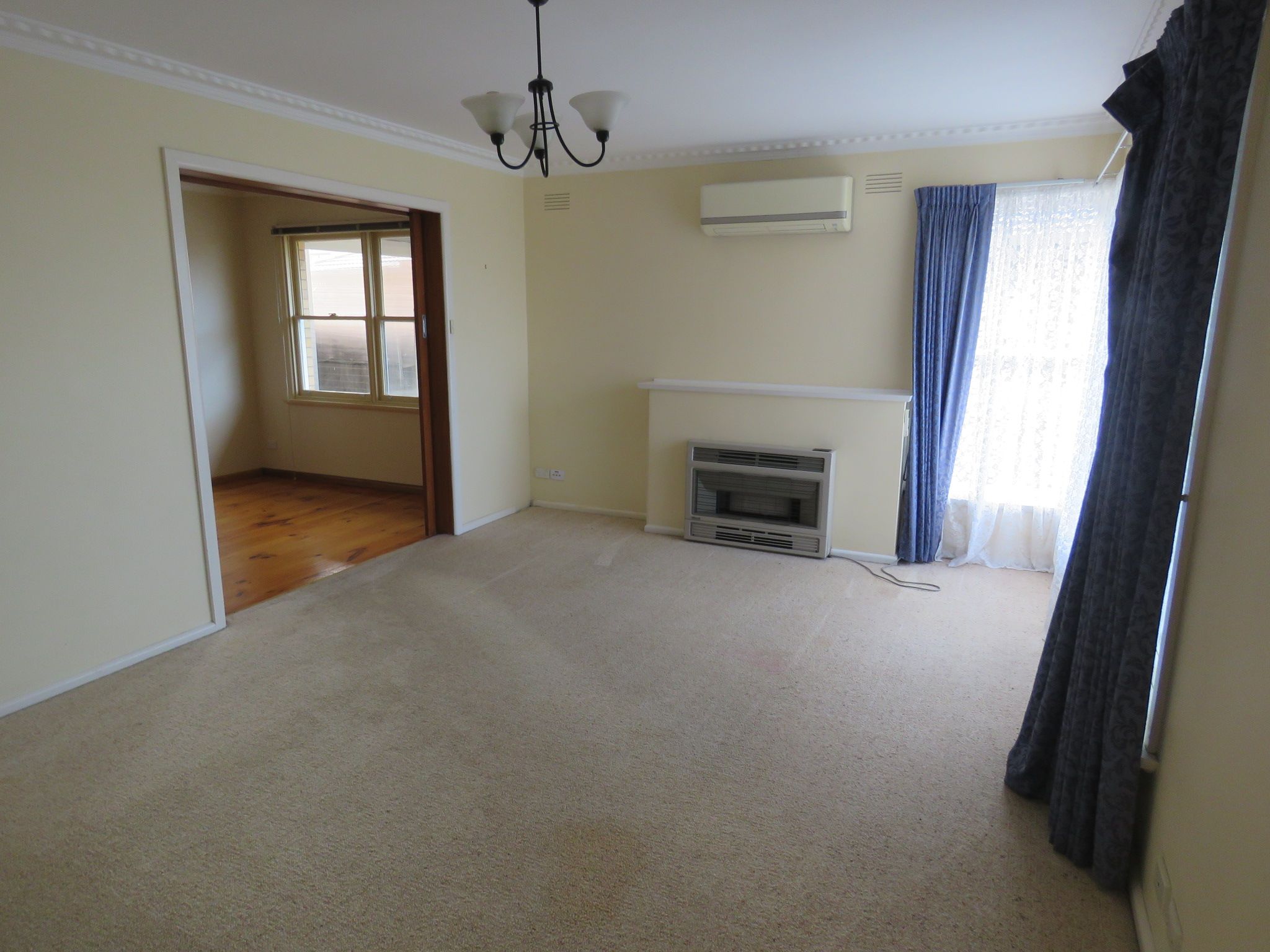 75 Hopetoun Road — photo 4 of 10