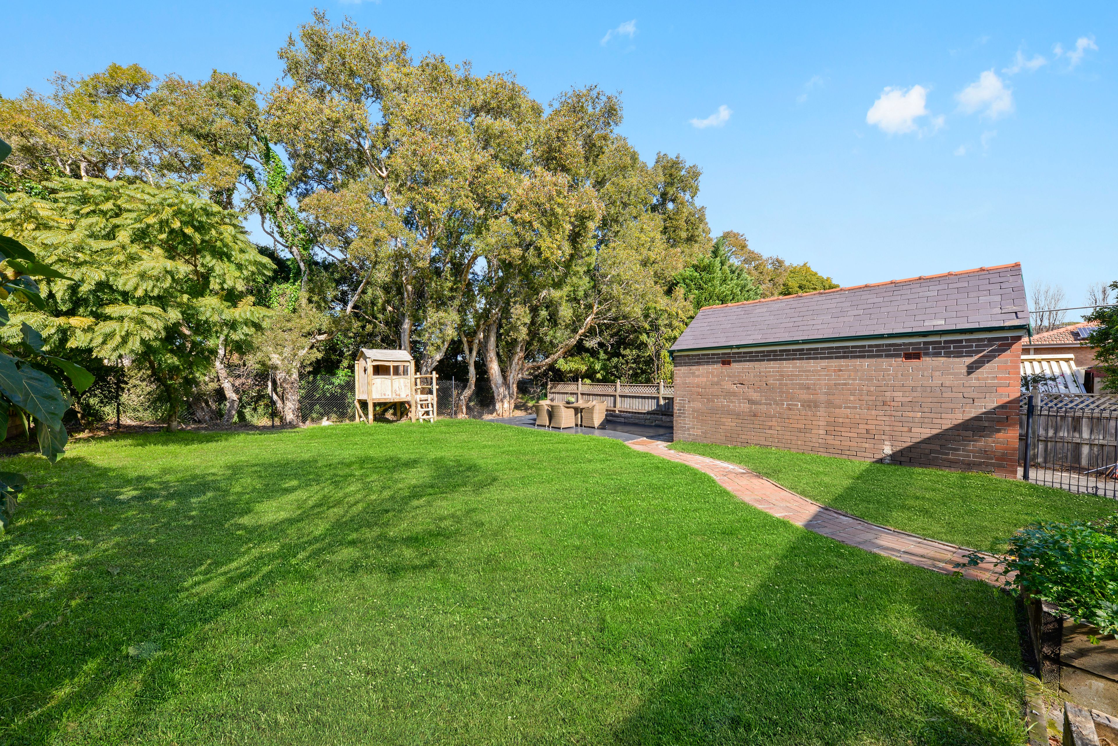 64 Lenthall Street, Kensington NSW 2033