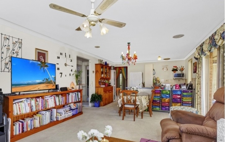 41 Golf Links Drive, Watanobbi, NSW 2259