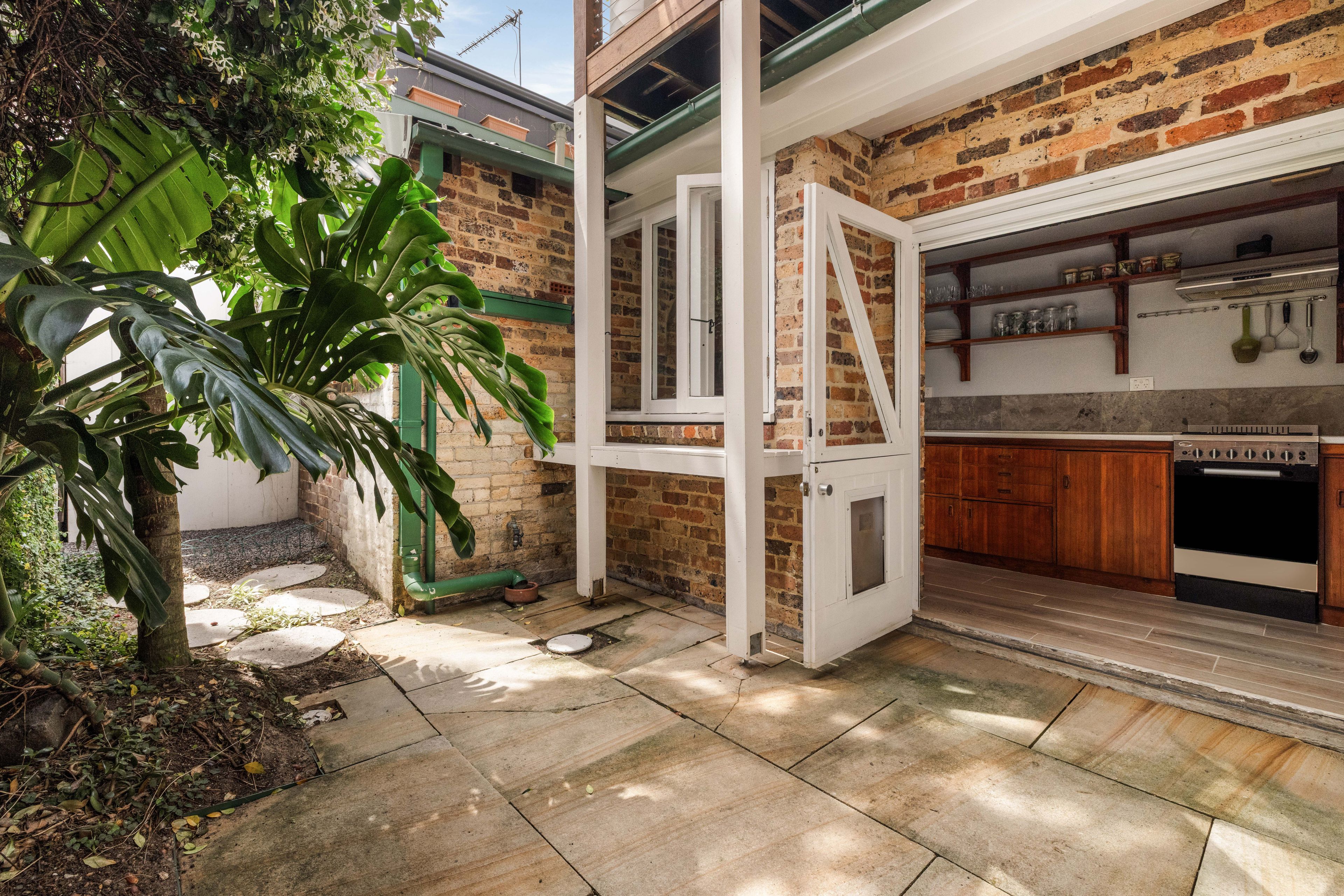 58 Arthur Street — photo 9 of 16