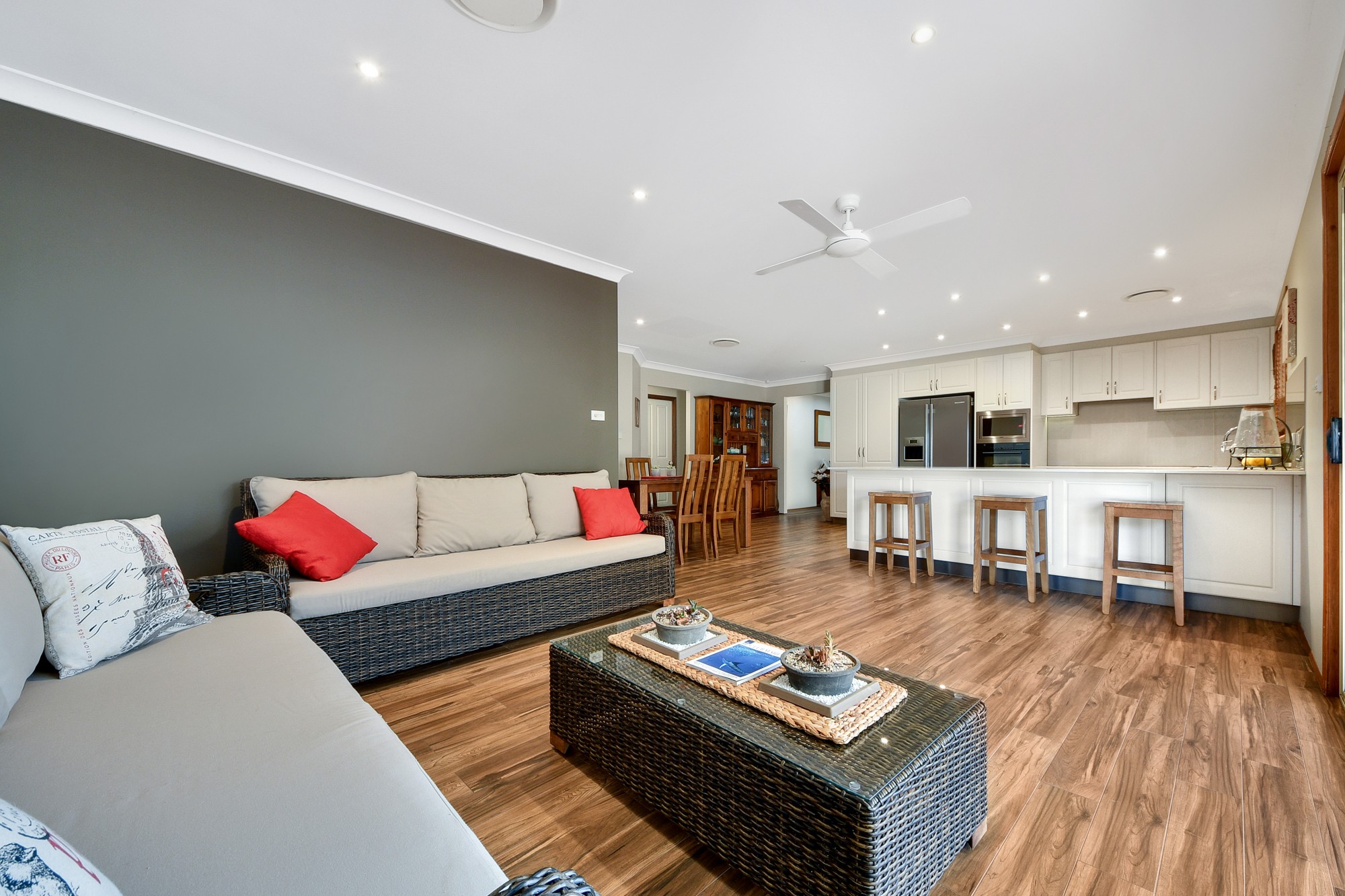 4 Mill Street, Currans Hill, NSW 2567
