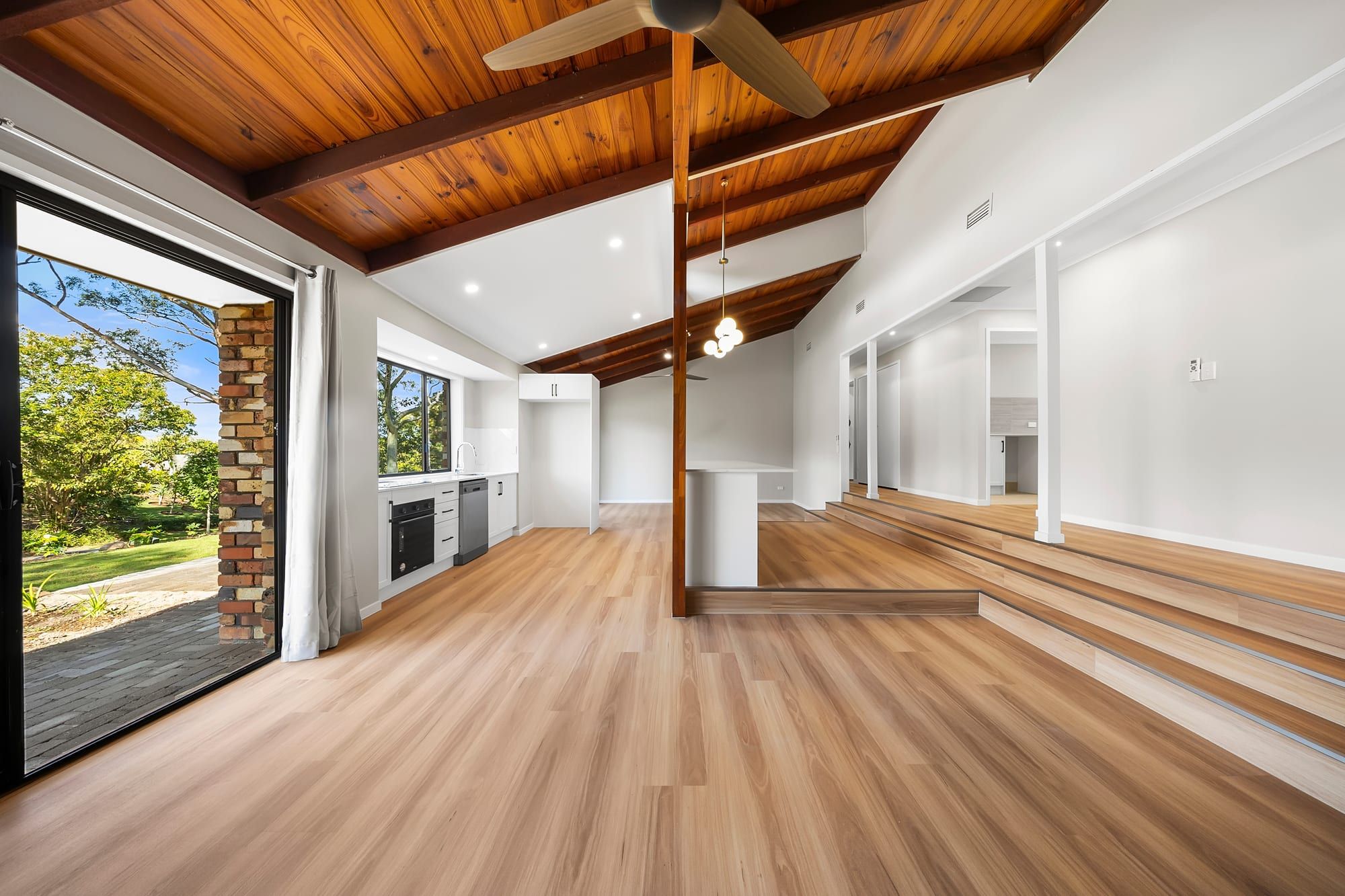22 Mazzard Street — photo 5 of 12