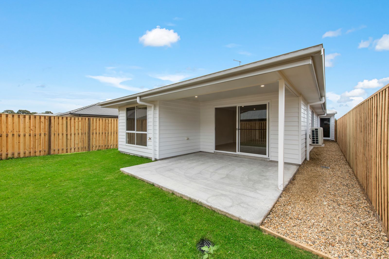 18 Karri Street — photo 10 of 11