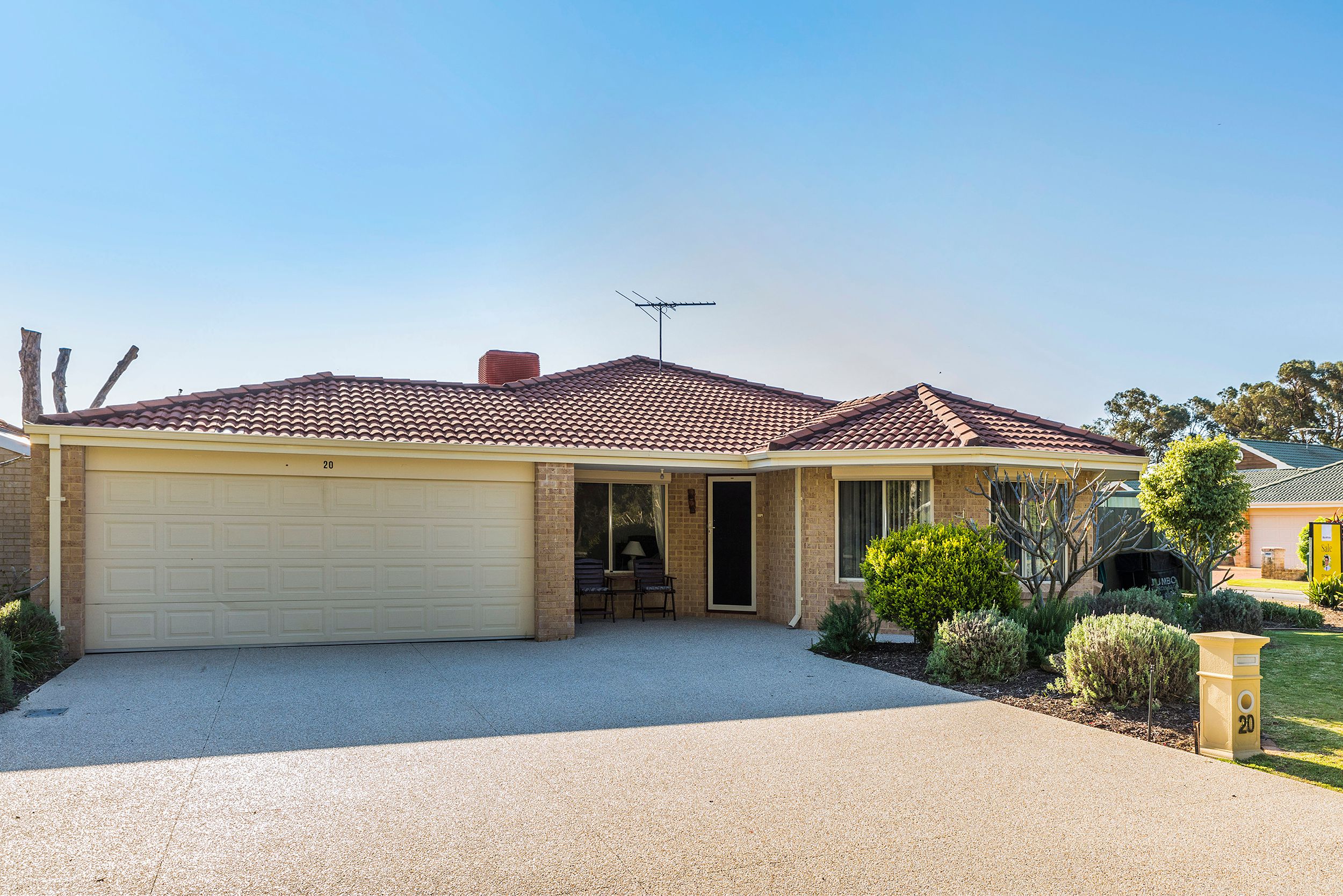 20 Inverness Court, Cooloongup, WA 6168