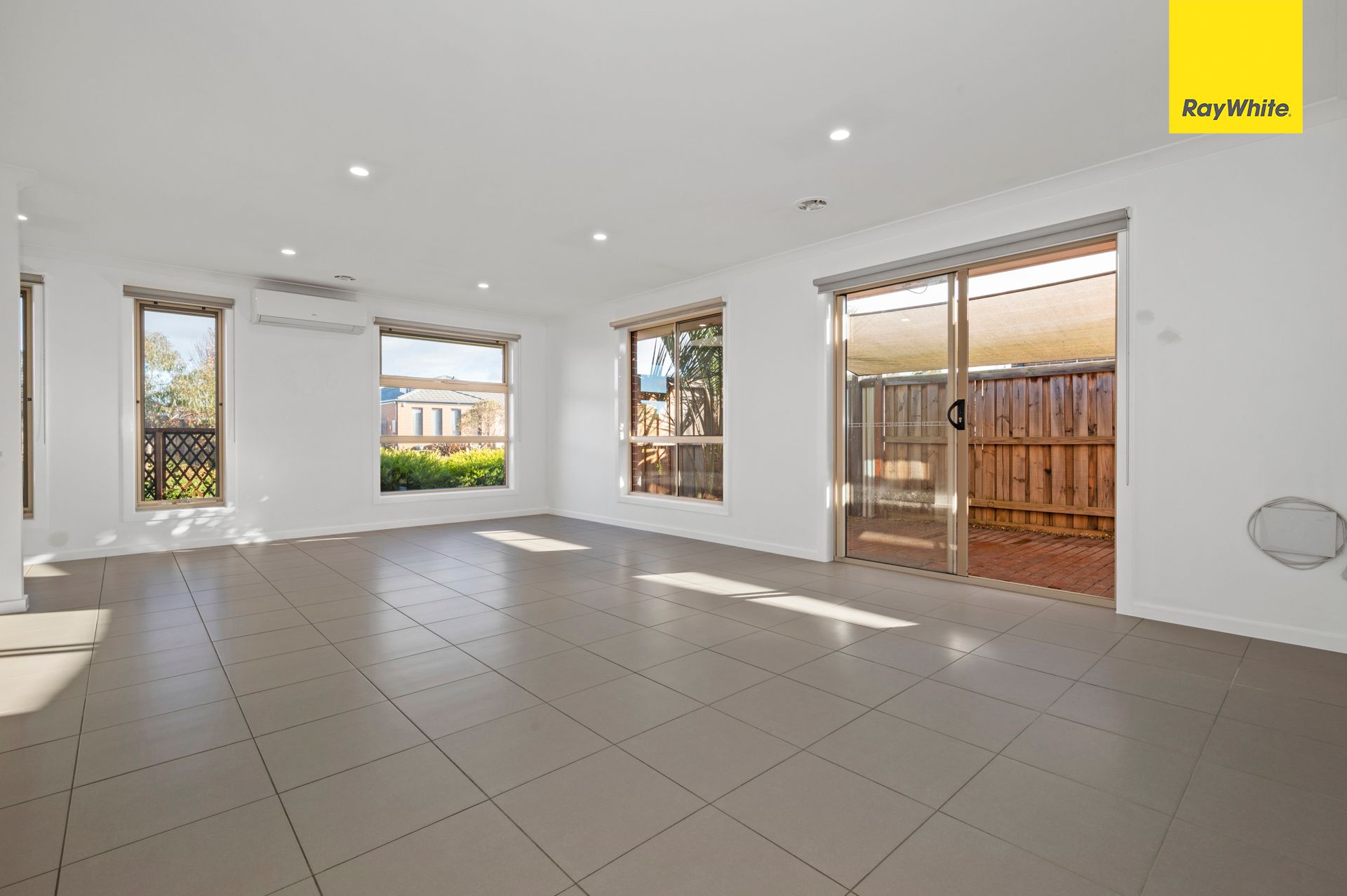 43 Saltbush Crescent, Brookfield, VIC 3338 House for Rent Ray White