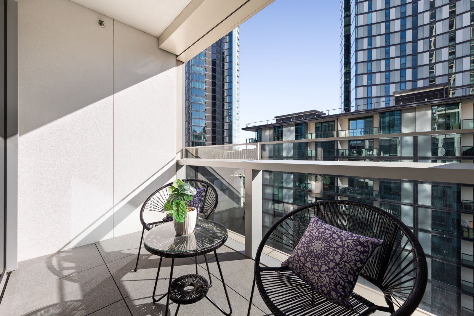 803e/888 Collins Street — photo 7 of 13