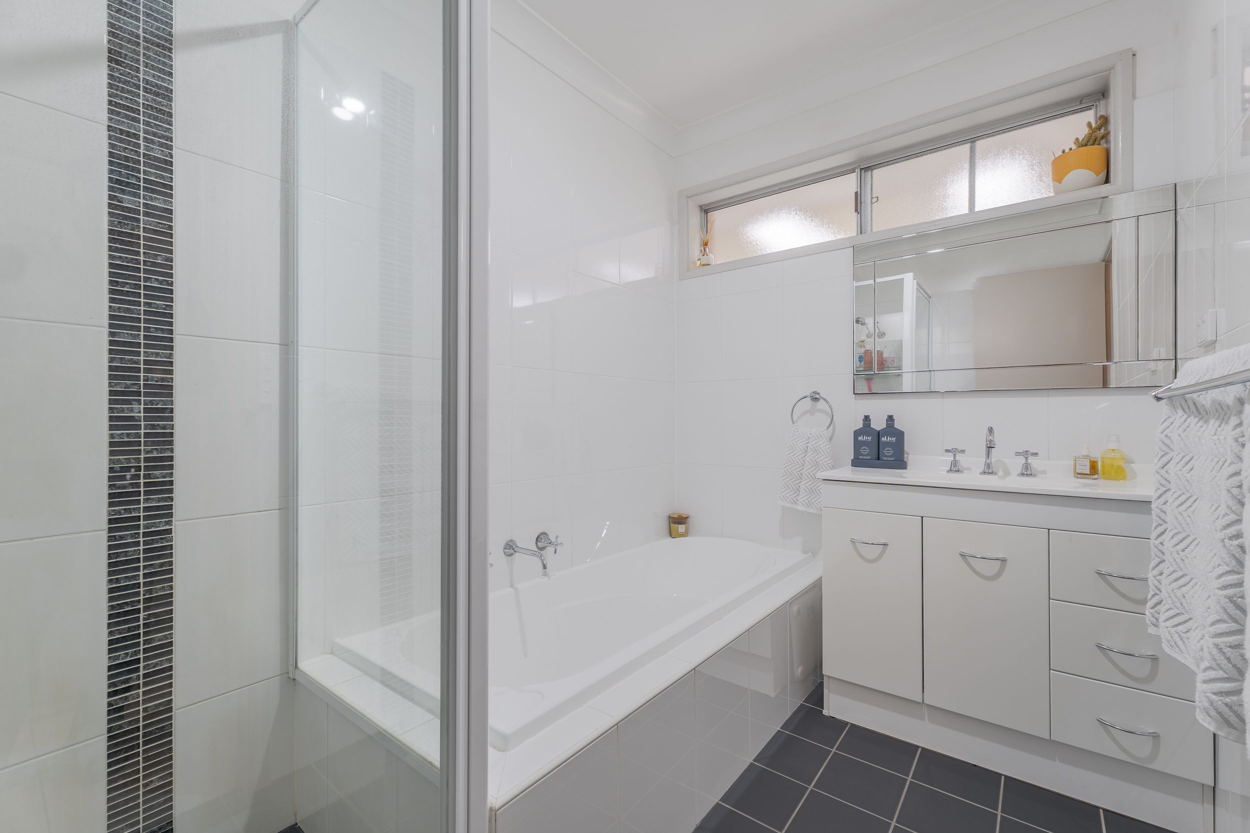 62 Oxley Circle — photo 11 of 18