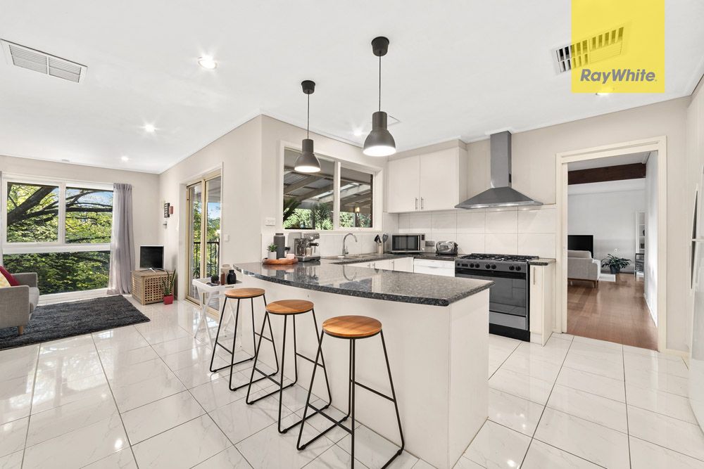14 Ross Avenue, The Basin, VIC 3154