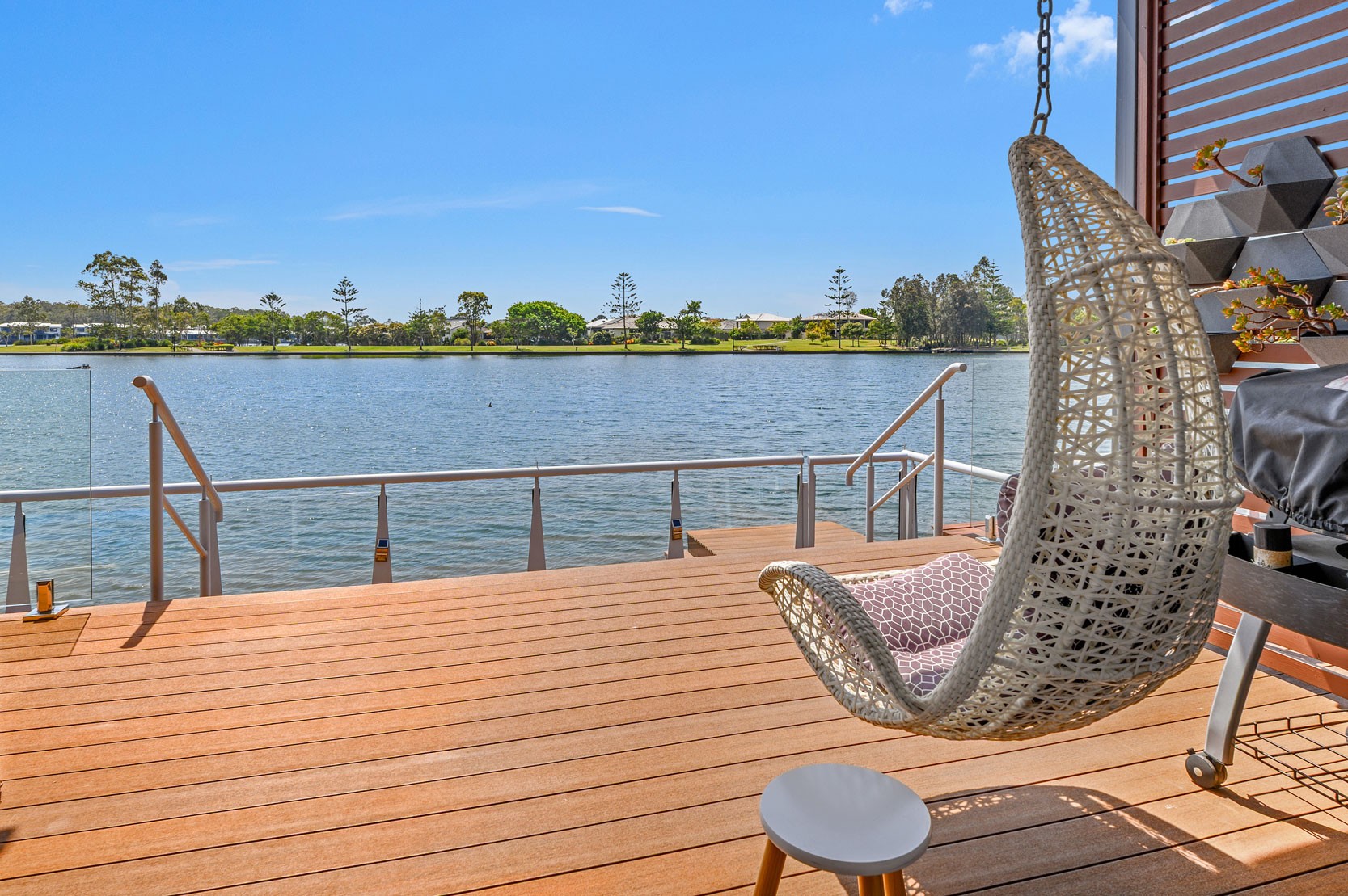 10/181 Lae Drive, Coombabah, QLD 4216