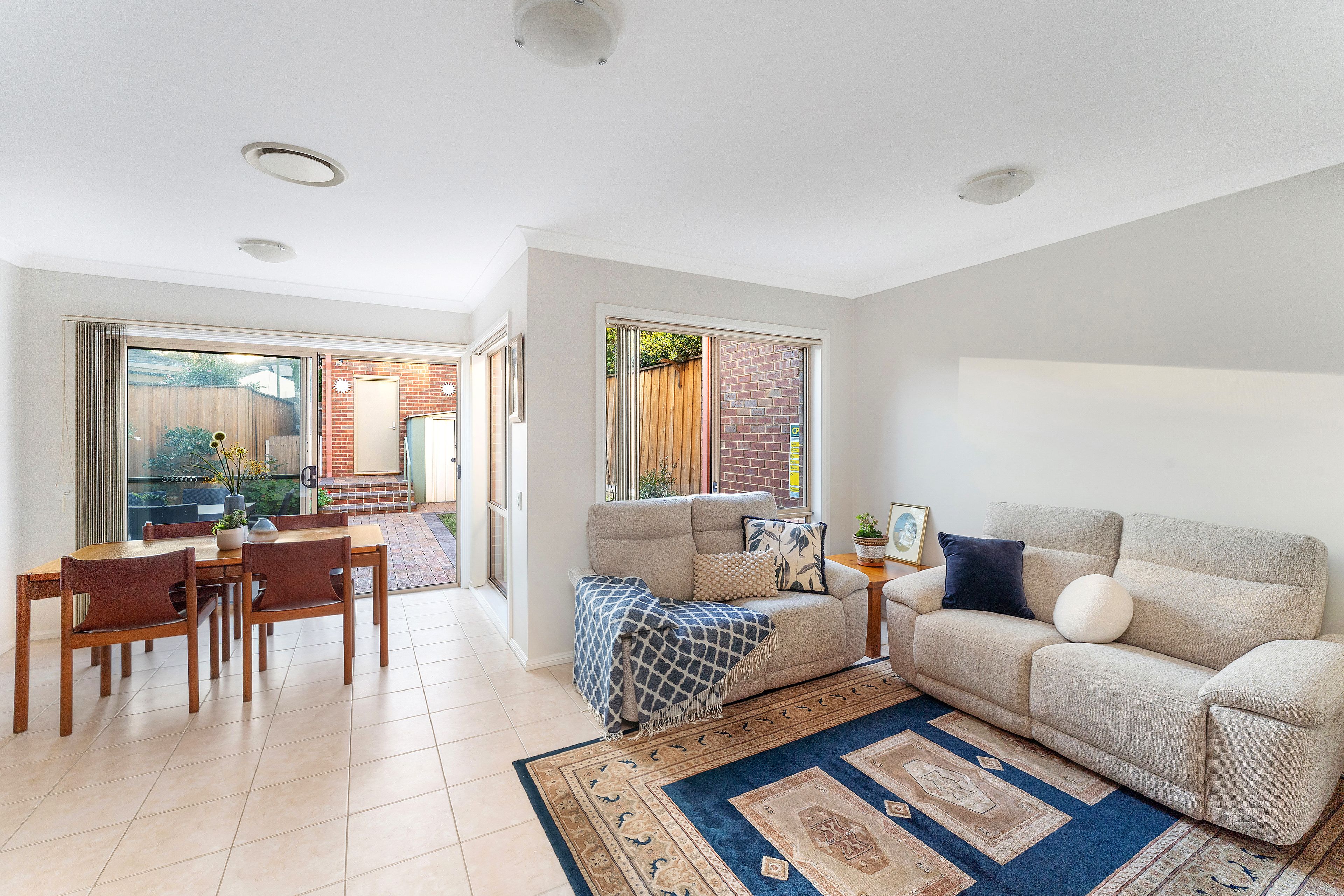 7 Aurora Drive — photo 5 of 10