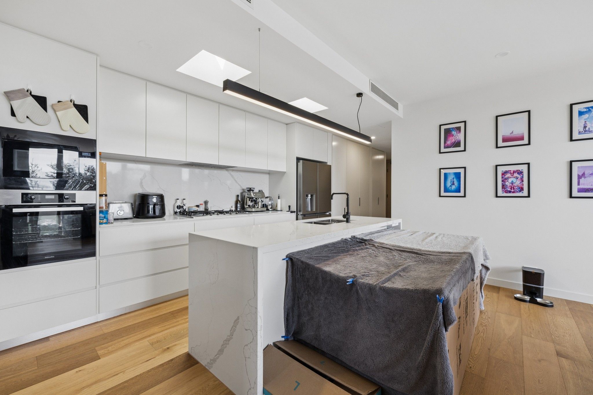 206/12 Camira Street — photo 11 of 27