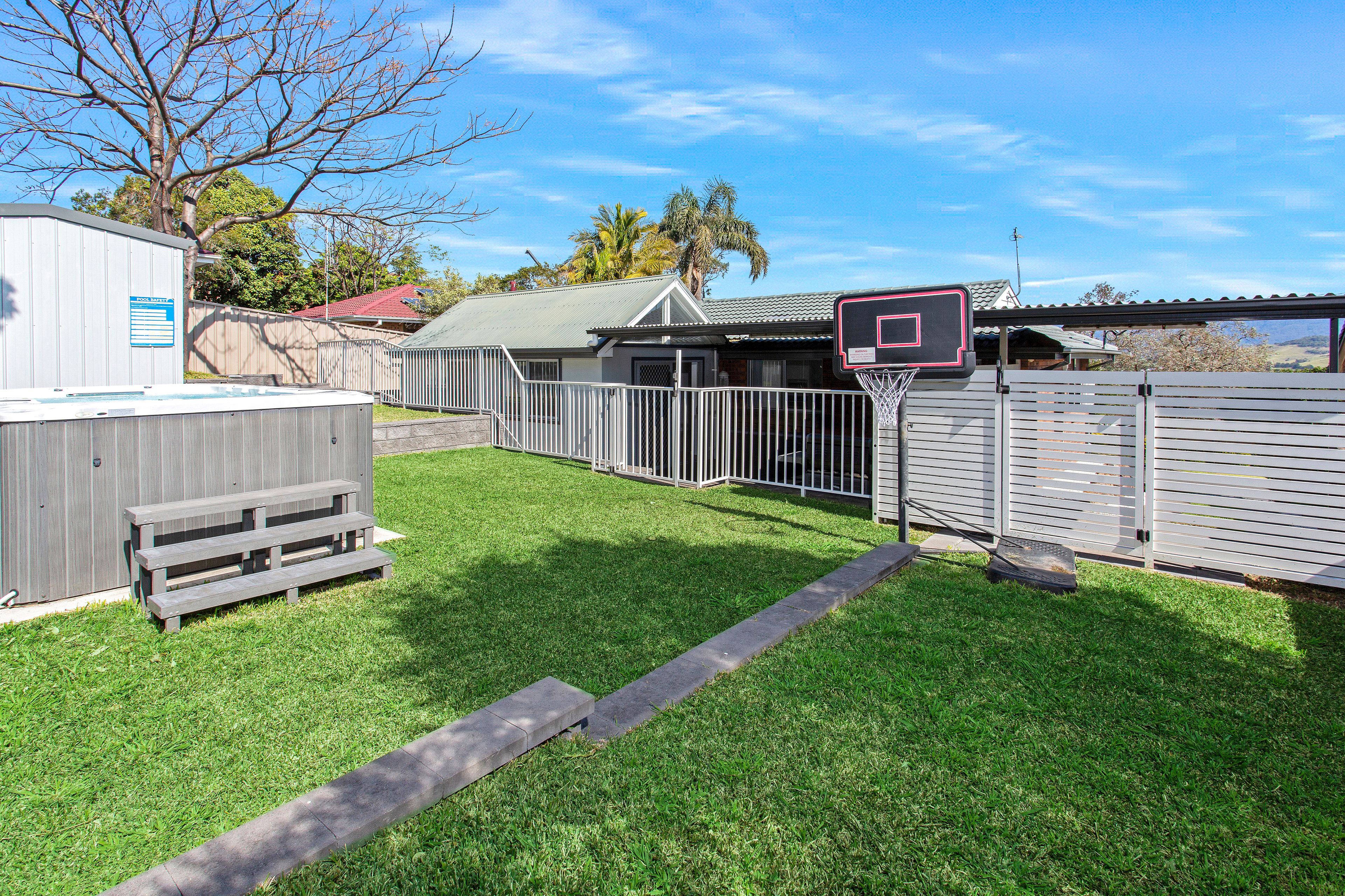 39 Barton Drive — photo 14 of 15