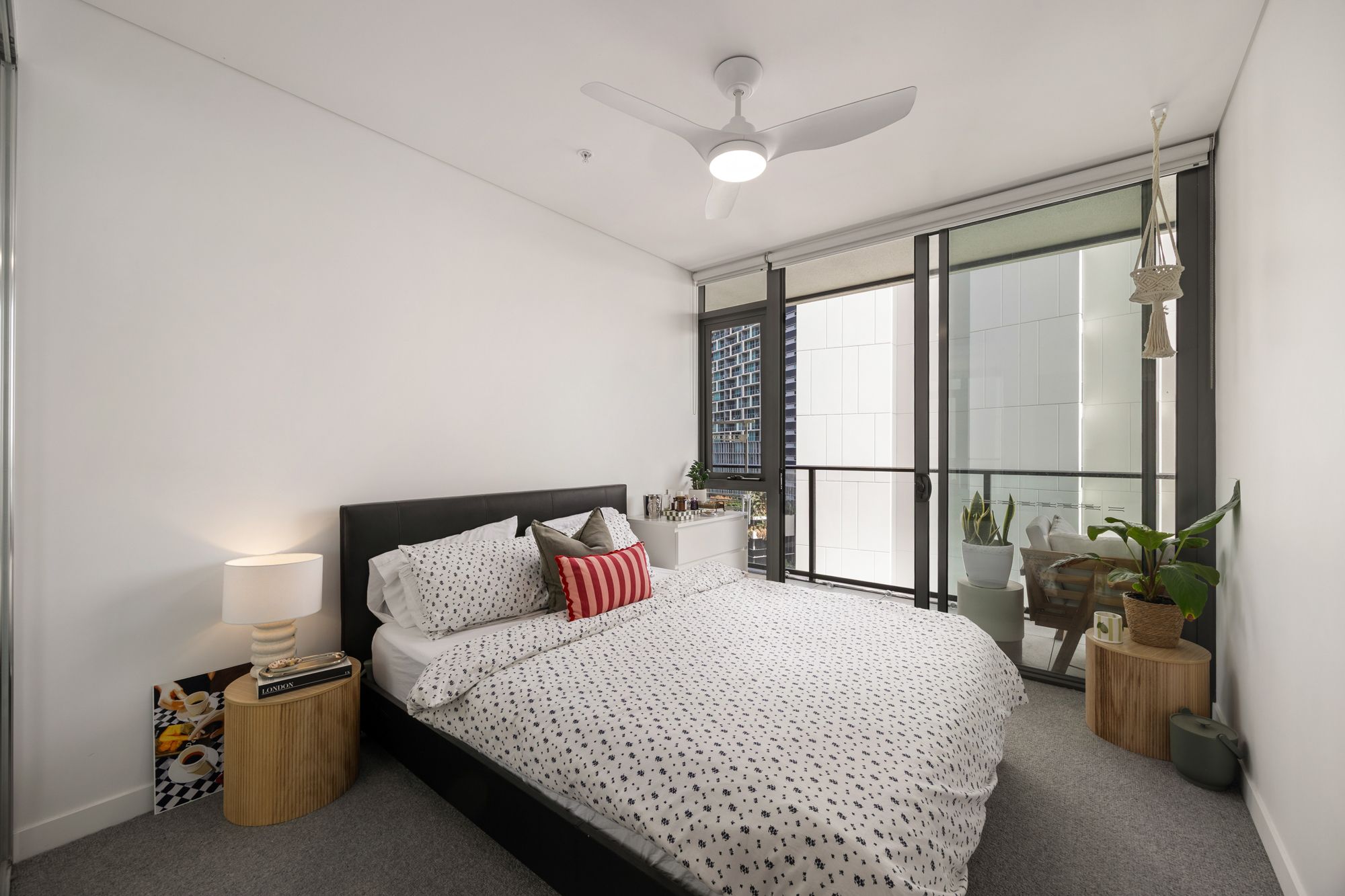 2108/48 Skyring Terrace — photo 11 of 16