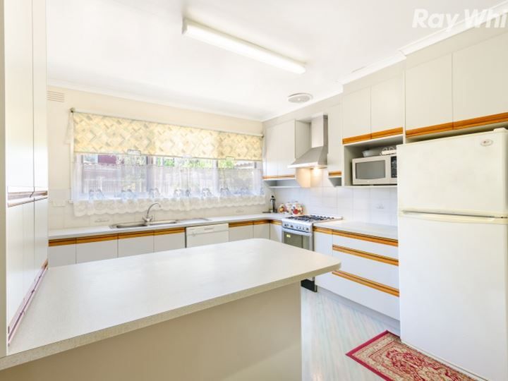 41 Lewis Road, Wantirna South, VIC 3152