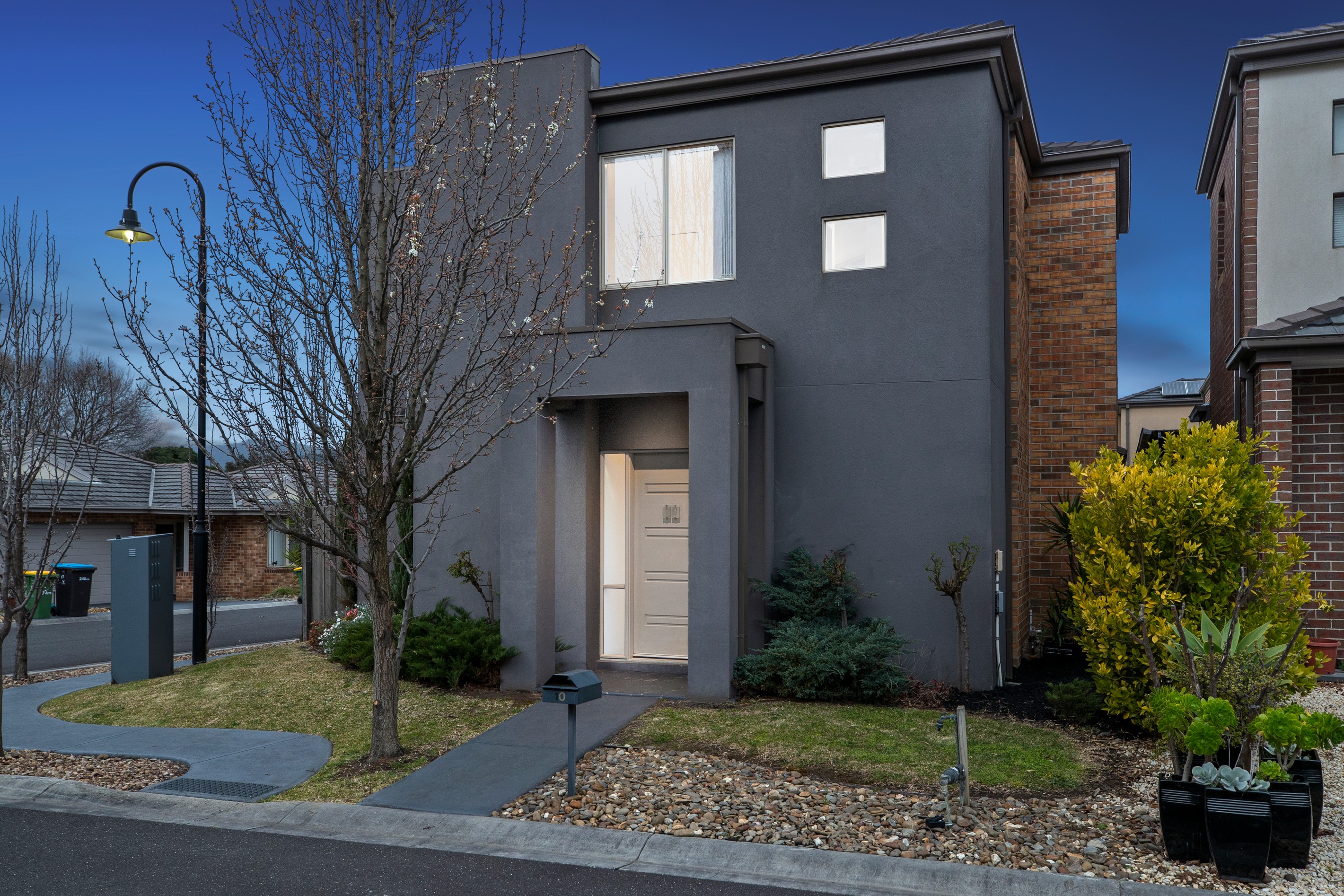 10 Treerise Boulevard, Ferntree Gully, VIC 3156