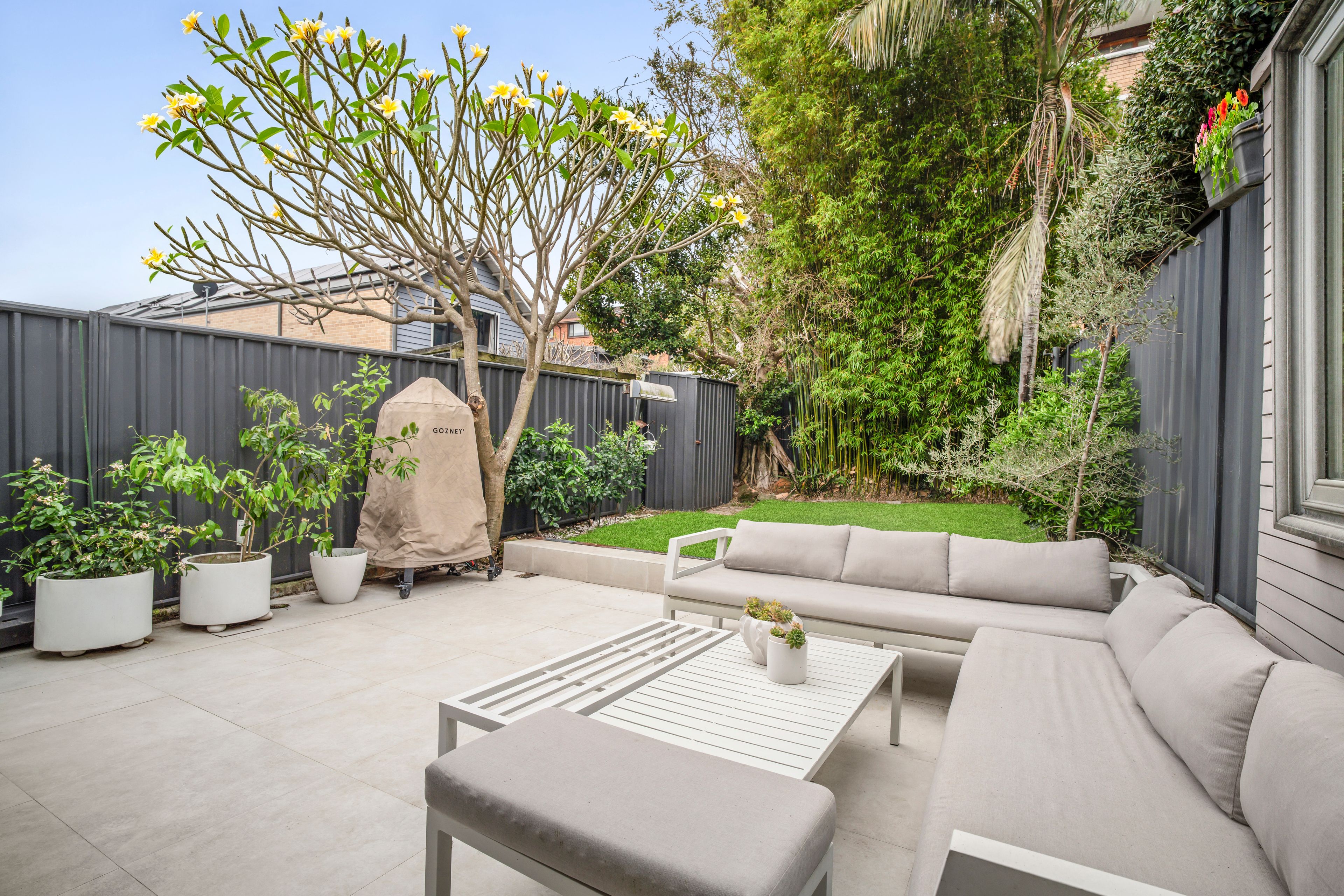 1 Searle Avenue — photo 3 of 15