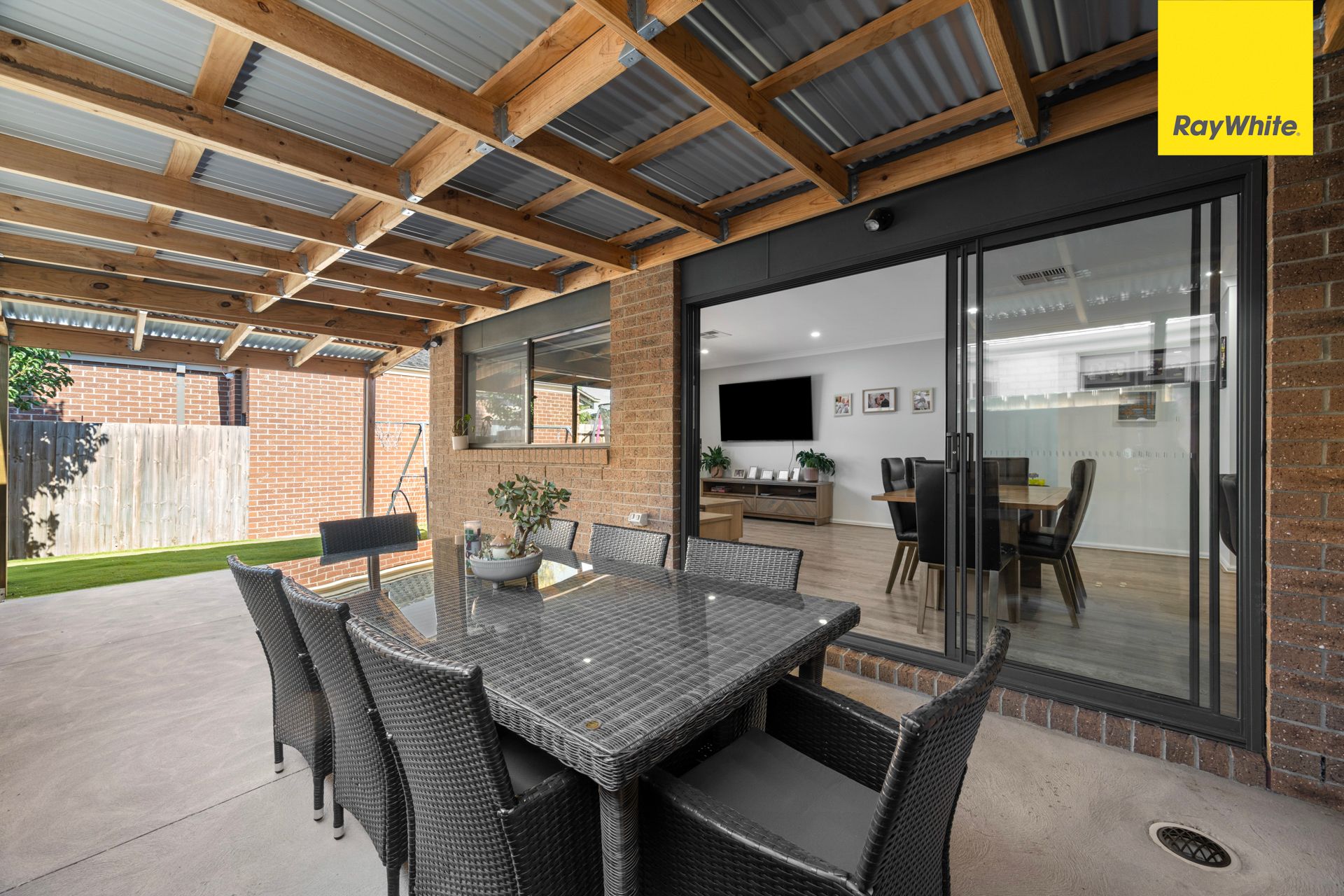 7 Clauscen Avenue — photo 12 of 23