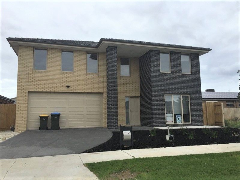 11 Mudgee Street, Point Cook, VIC 3030