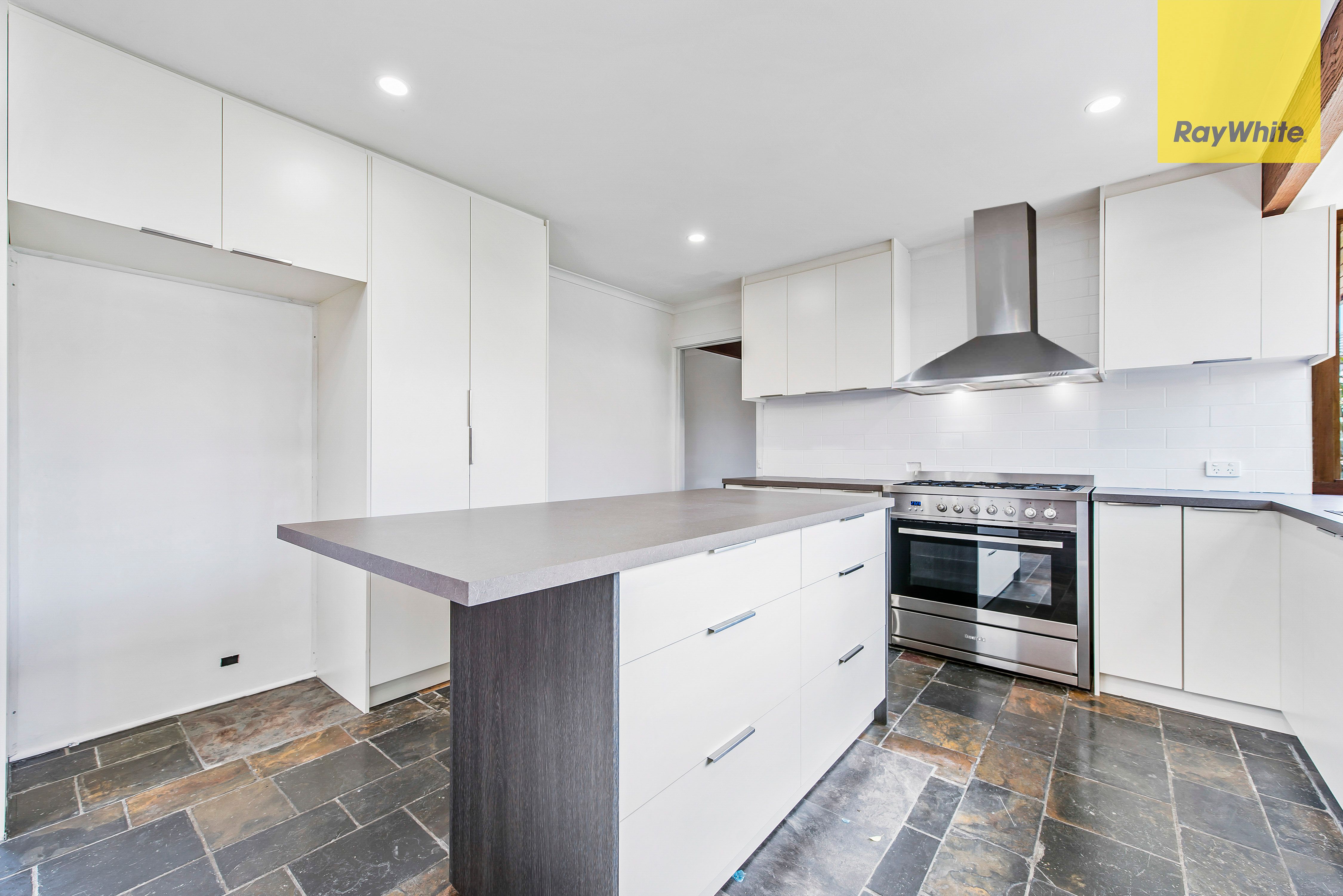 13 Wyperfeld Avenue, Taylors Lakes, VIC 3038