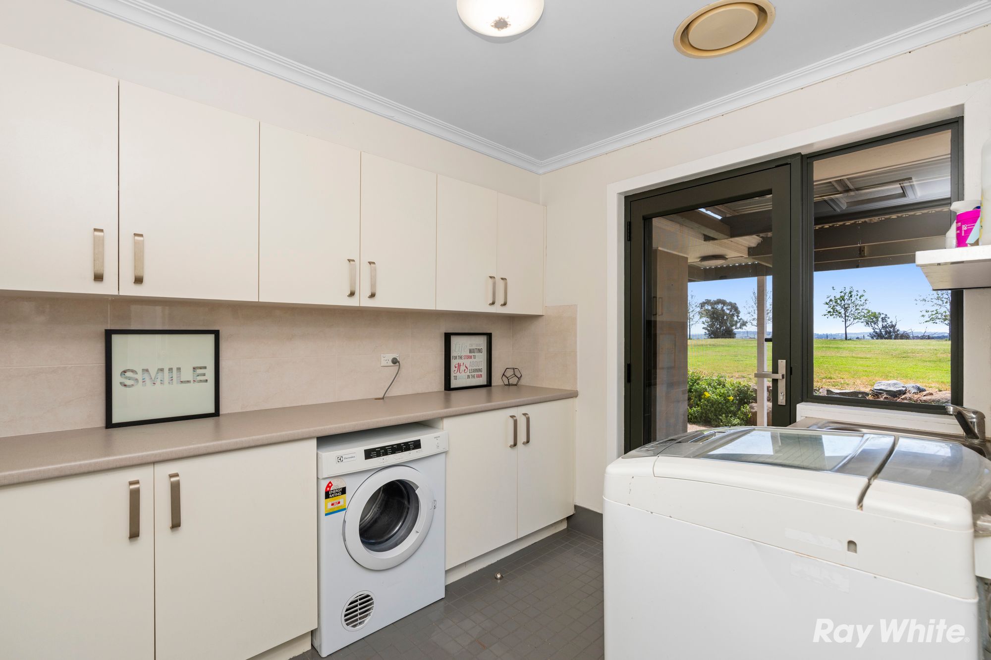 77 Bavin Road — photo 17 of 30