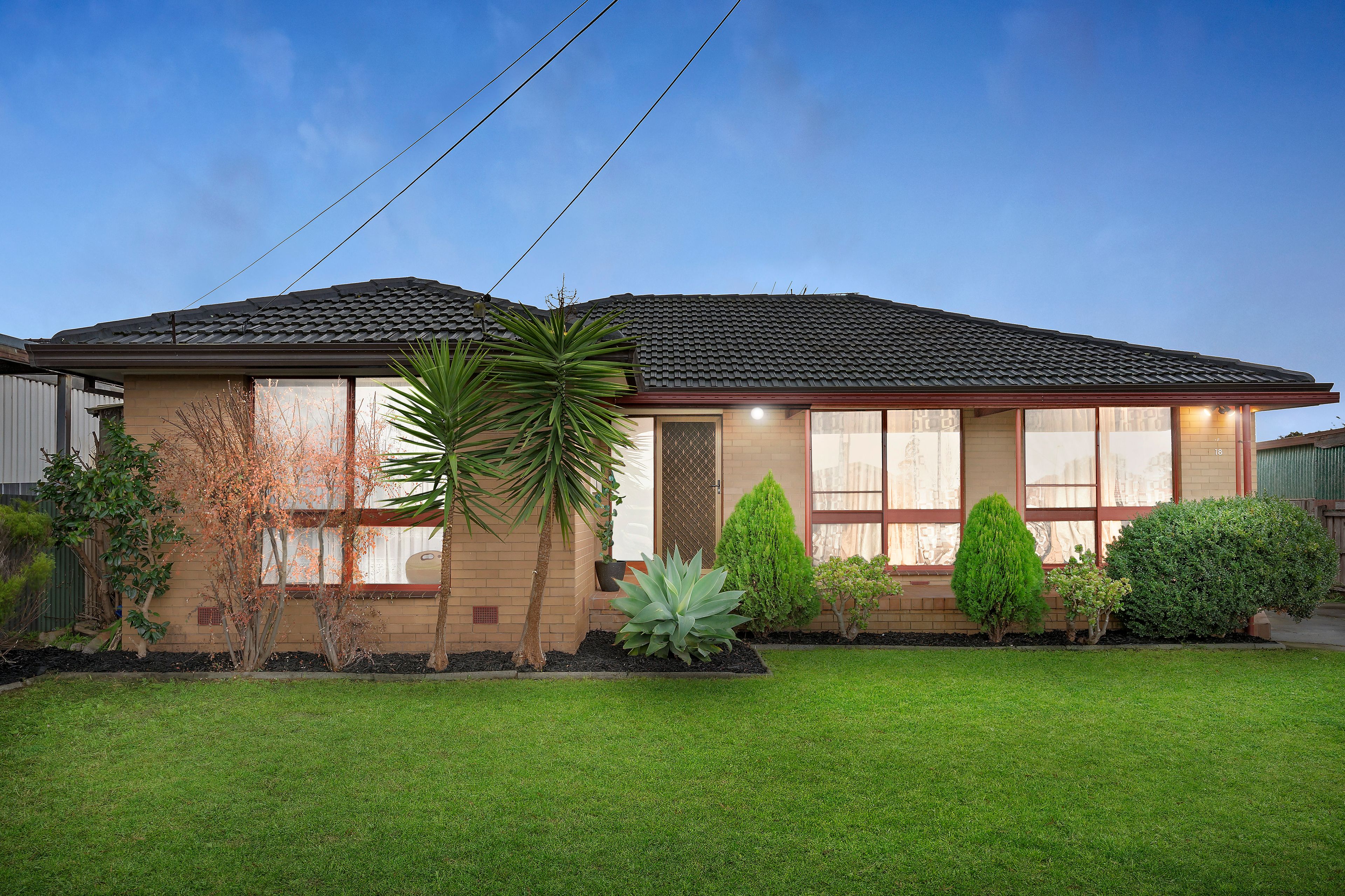 18 Dalton Street, Sunshine West VIC 3020