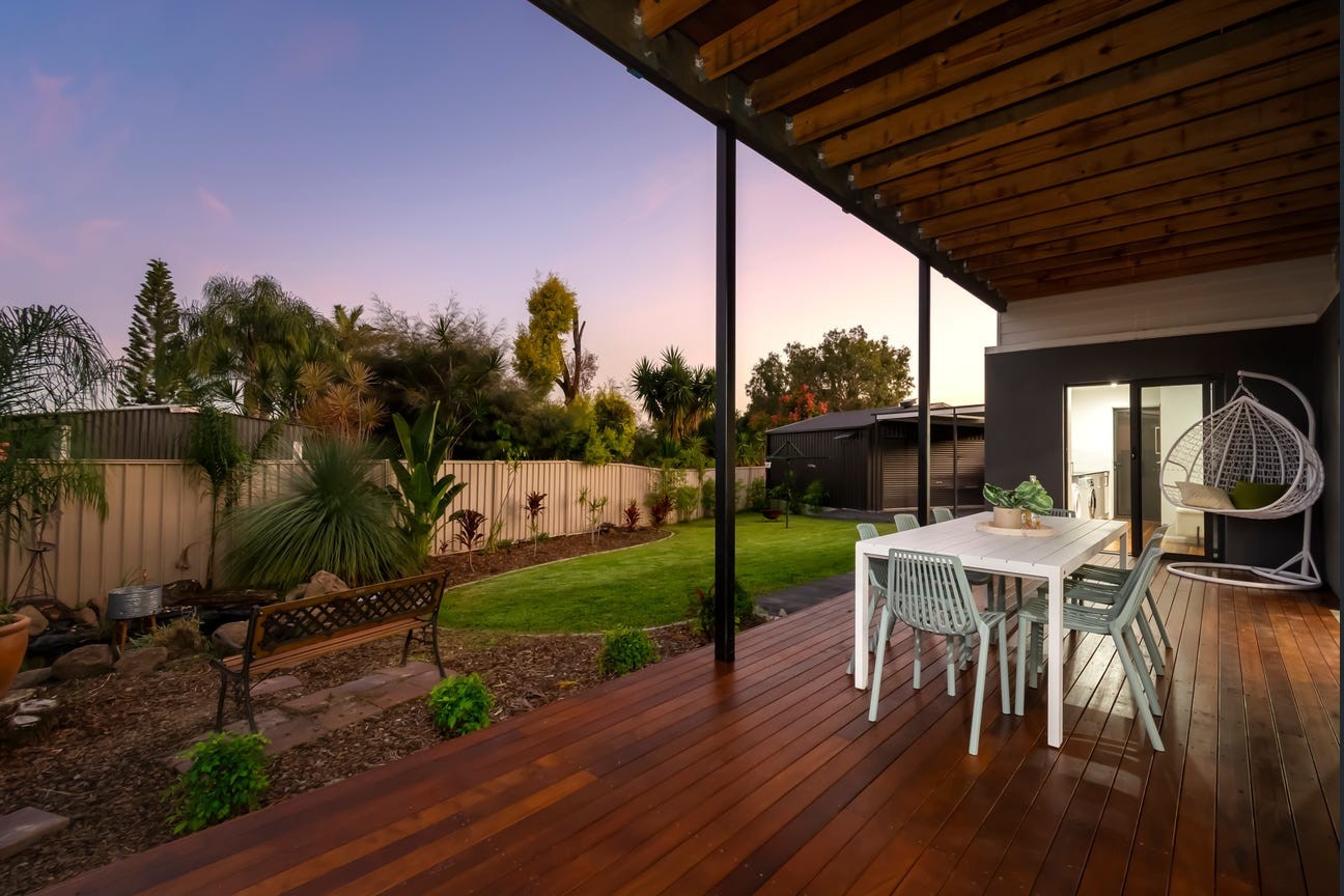 12 Burcott Court, Carrara, QLD 4211