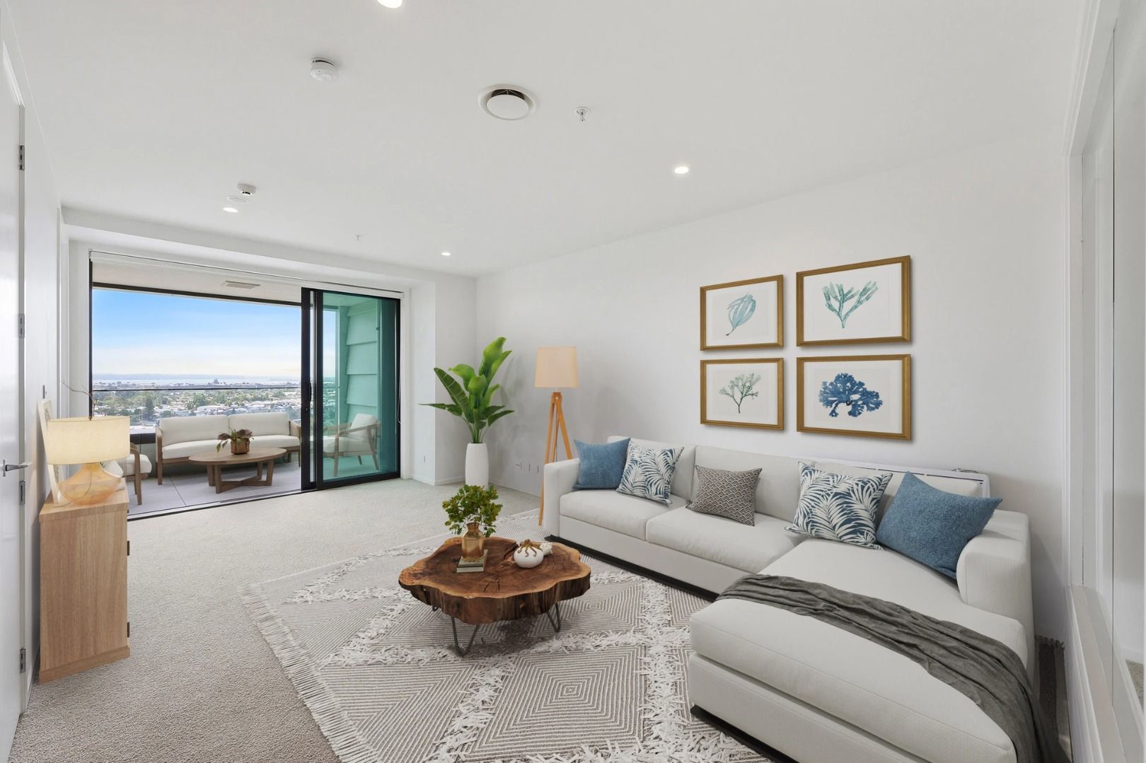 904/8 Waikumete Road, Glen Eden, Waitakere City