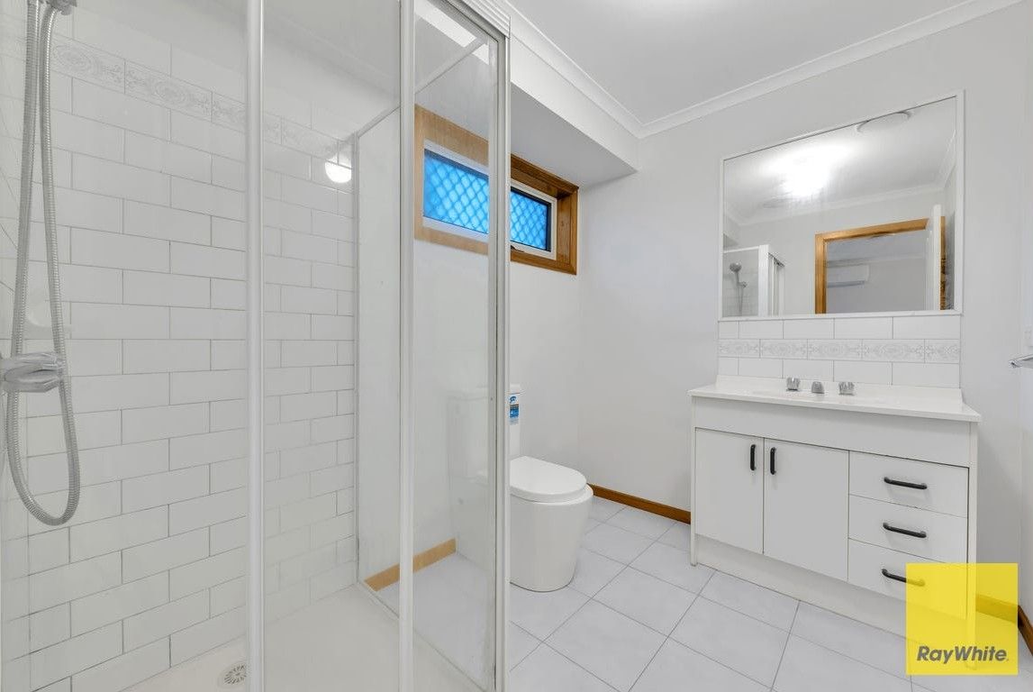 10 Doris Drive — photo 14 of 22