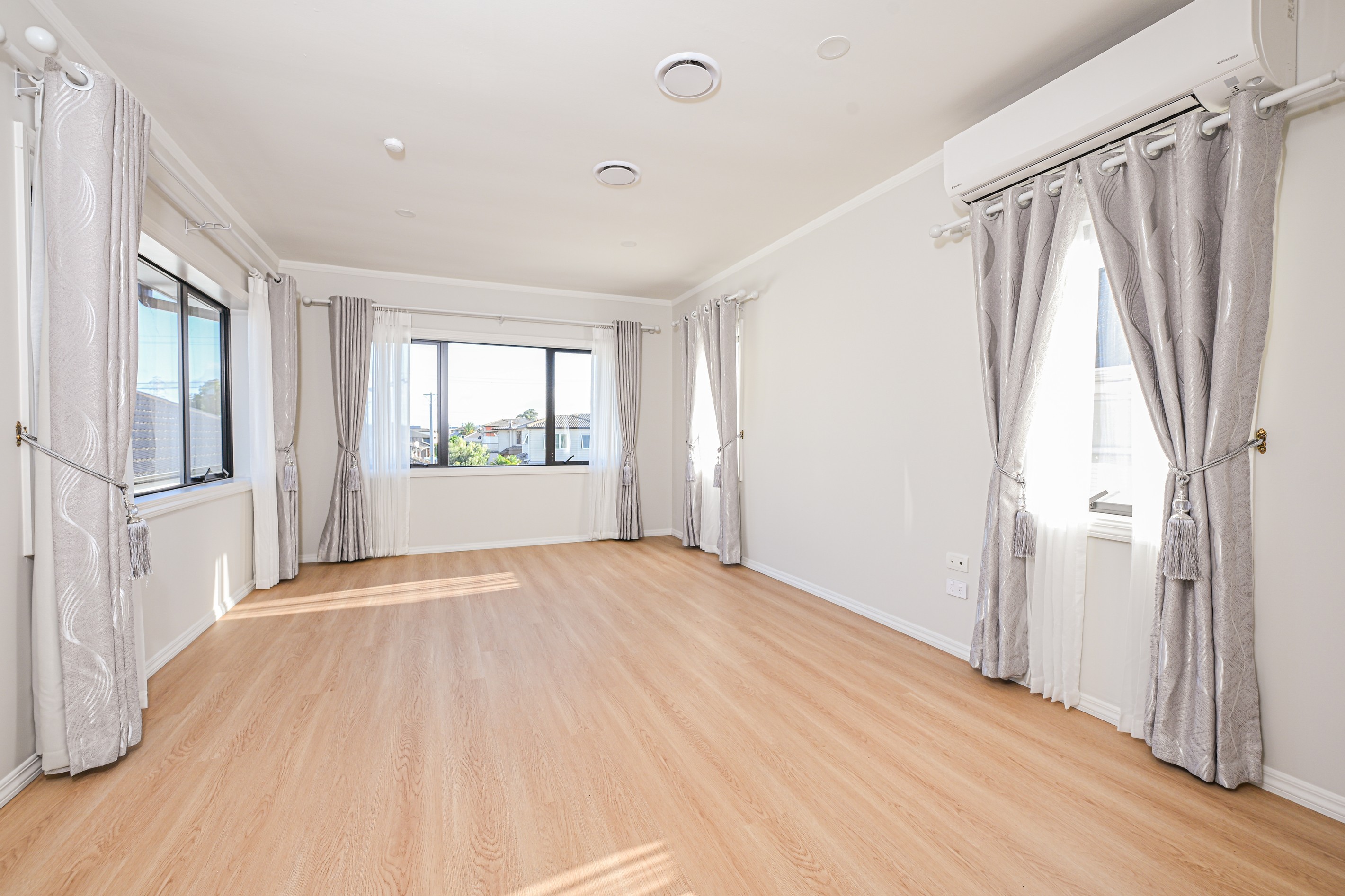 18 Lochinver Road, Papatoetoe, Manukau City