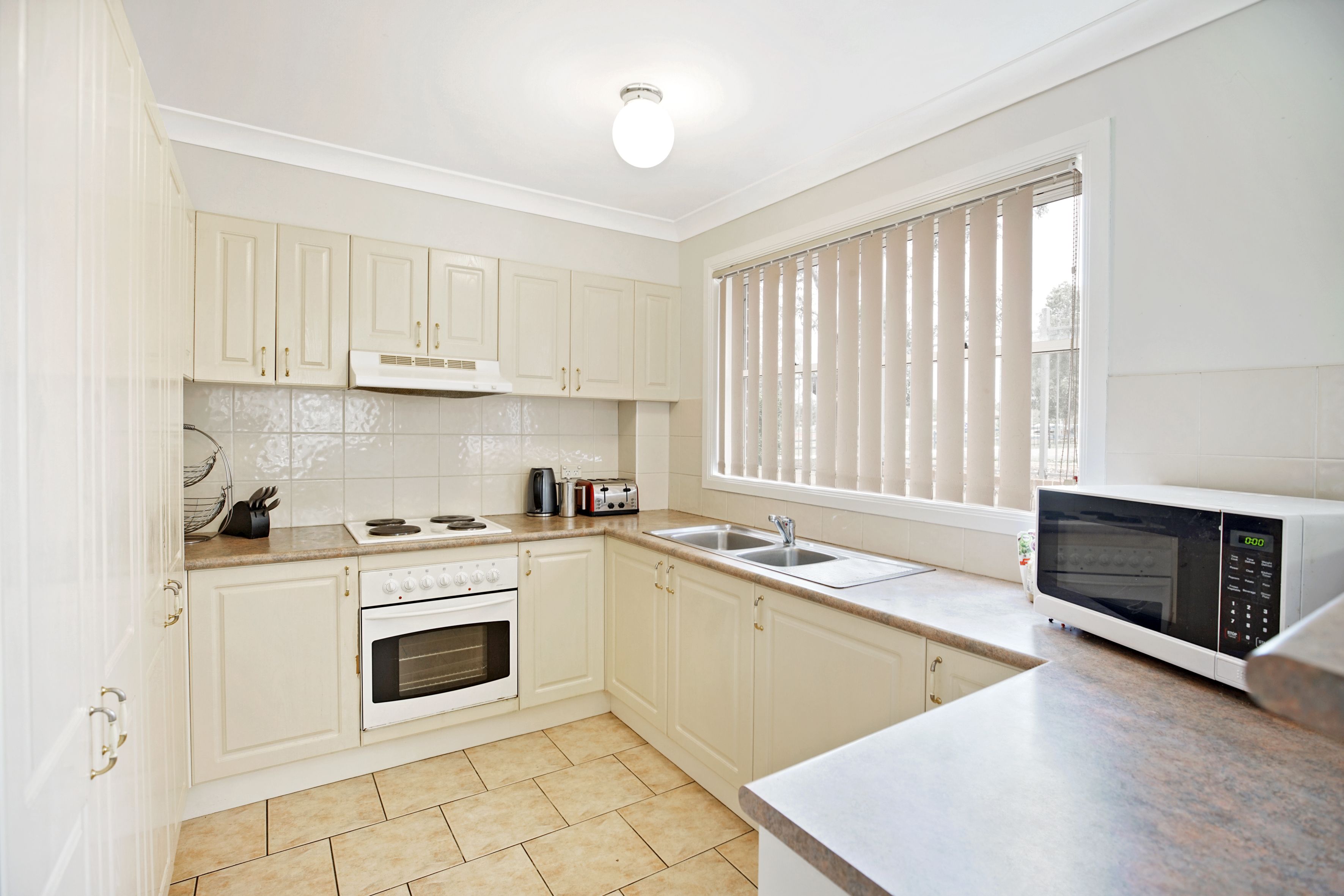 19/380 Glenmore Parkway, Glenmore Park, NSW 2745