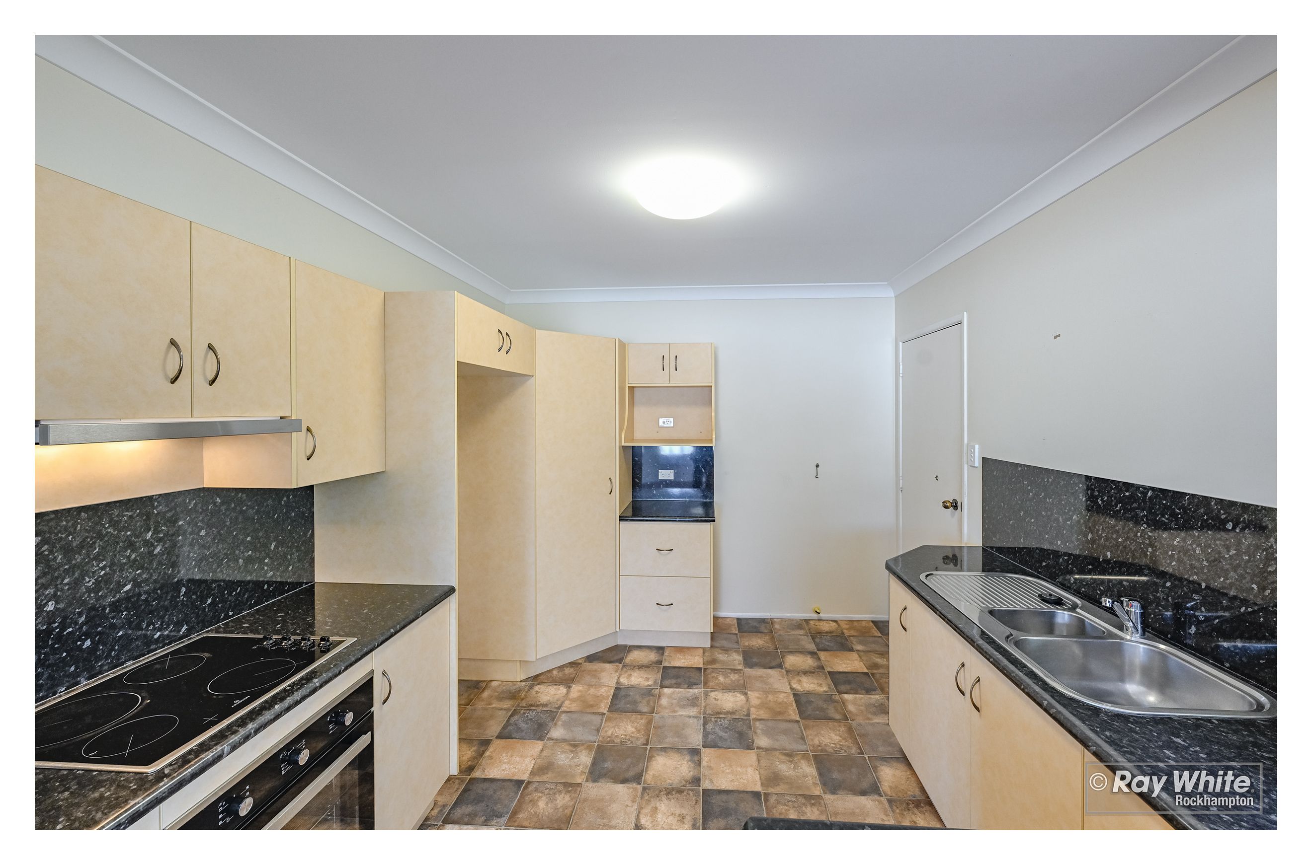 6 Barry Street, Wandal, QLD 4700