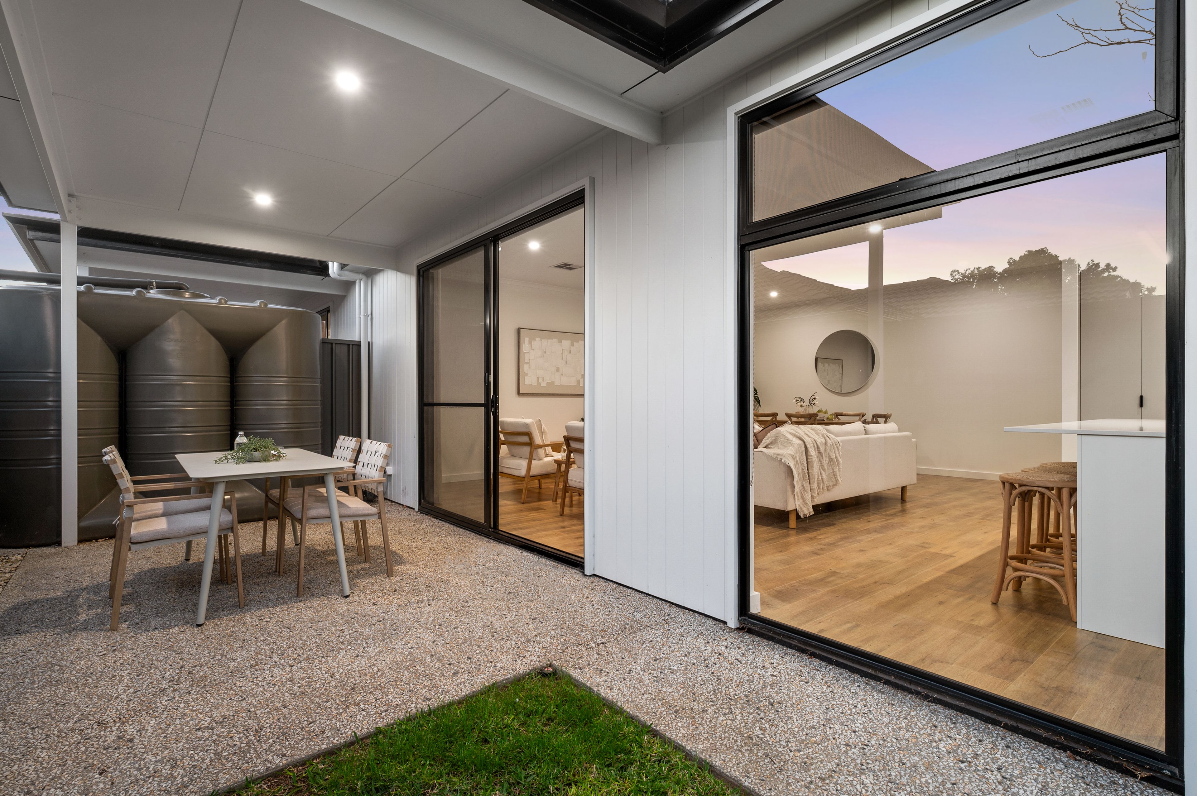 1/51 Cardigan Avenue — photo 16 of 17