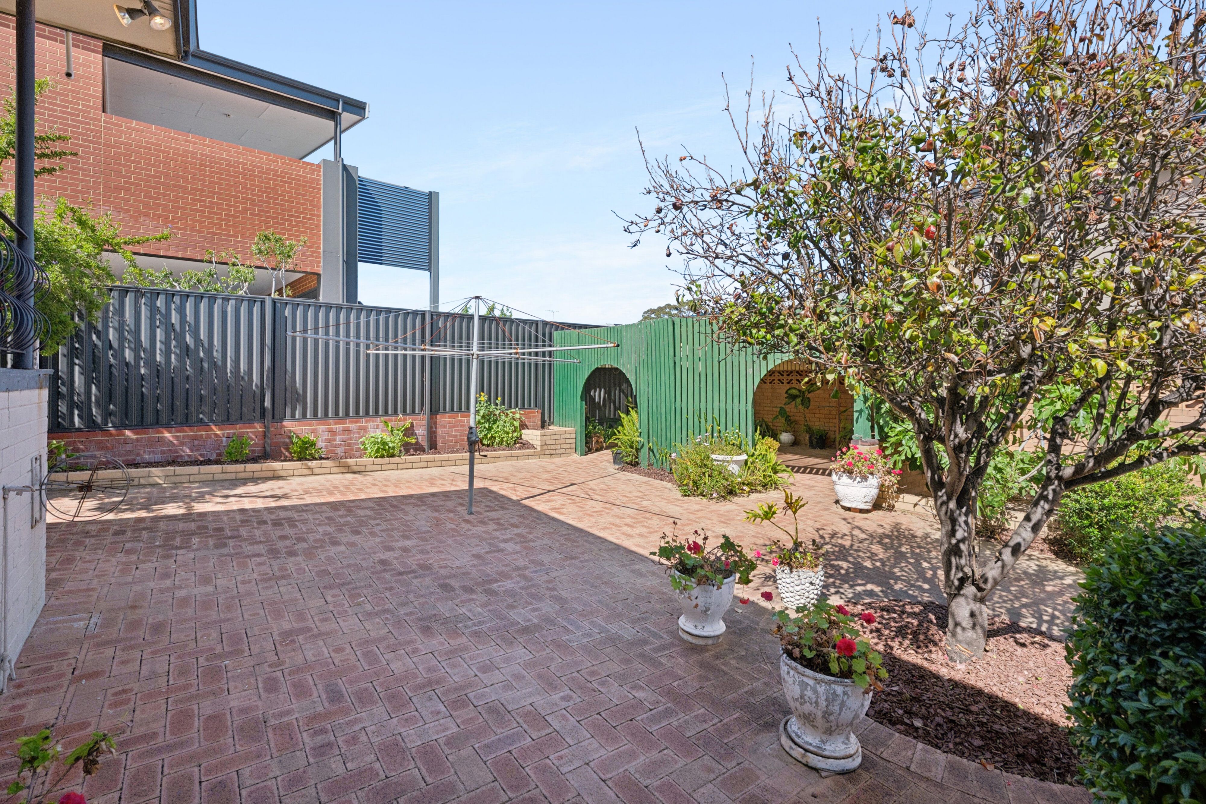 1 Daly Street — photo 25 of 30