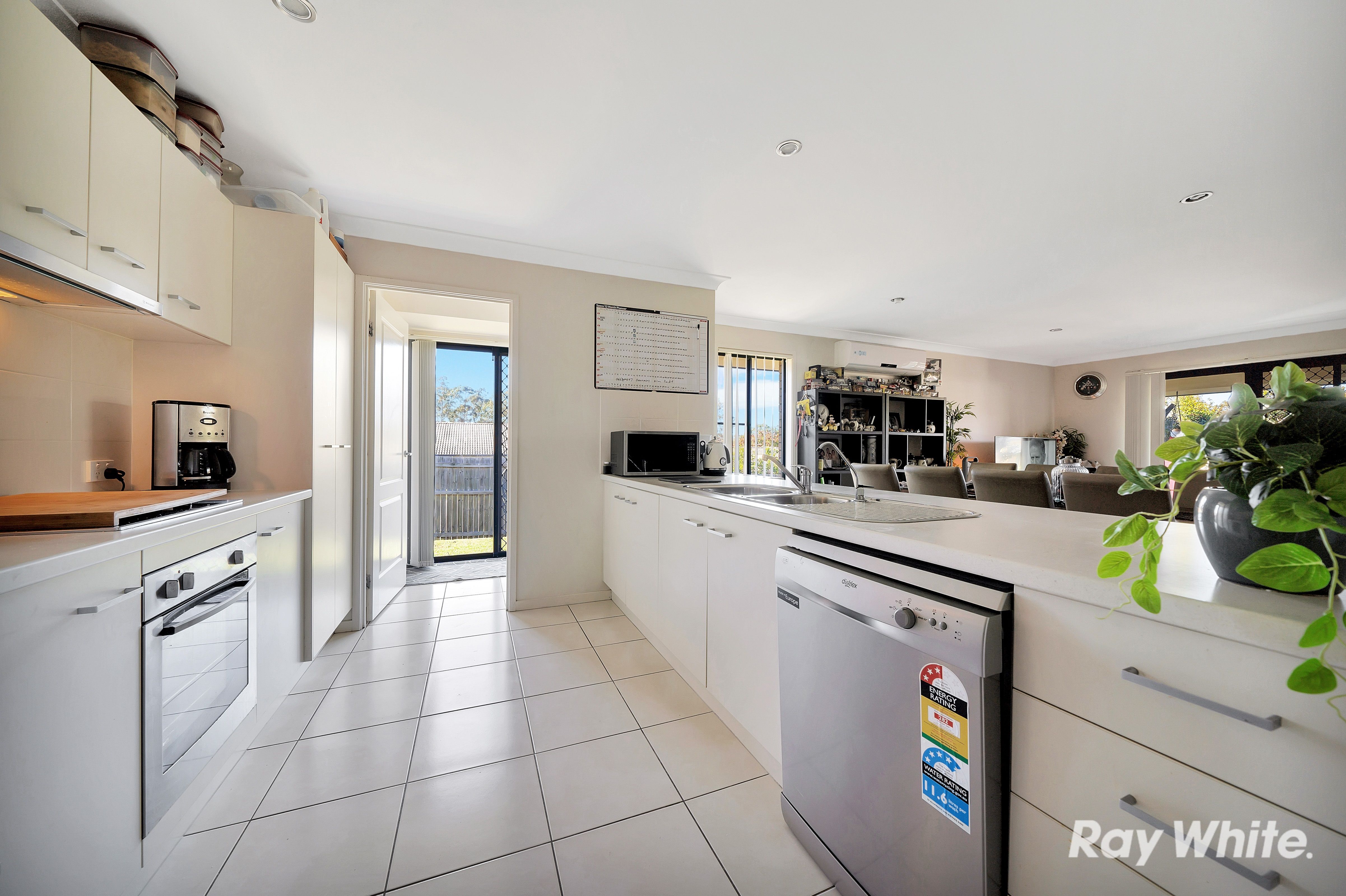 262 Herses Road, Eagleby, QLD 4207