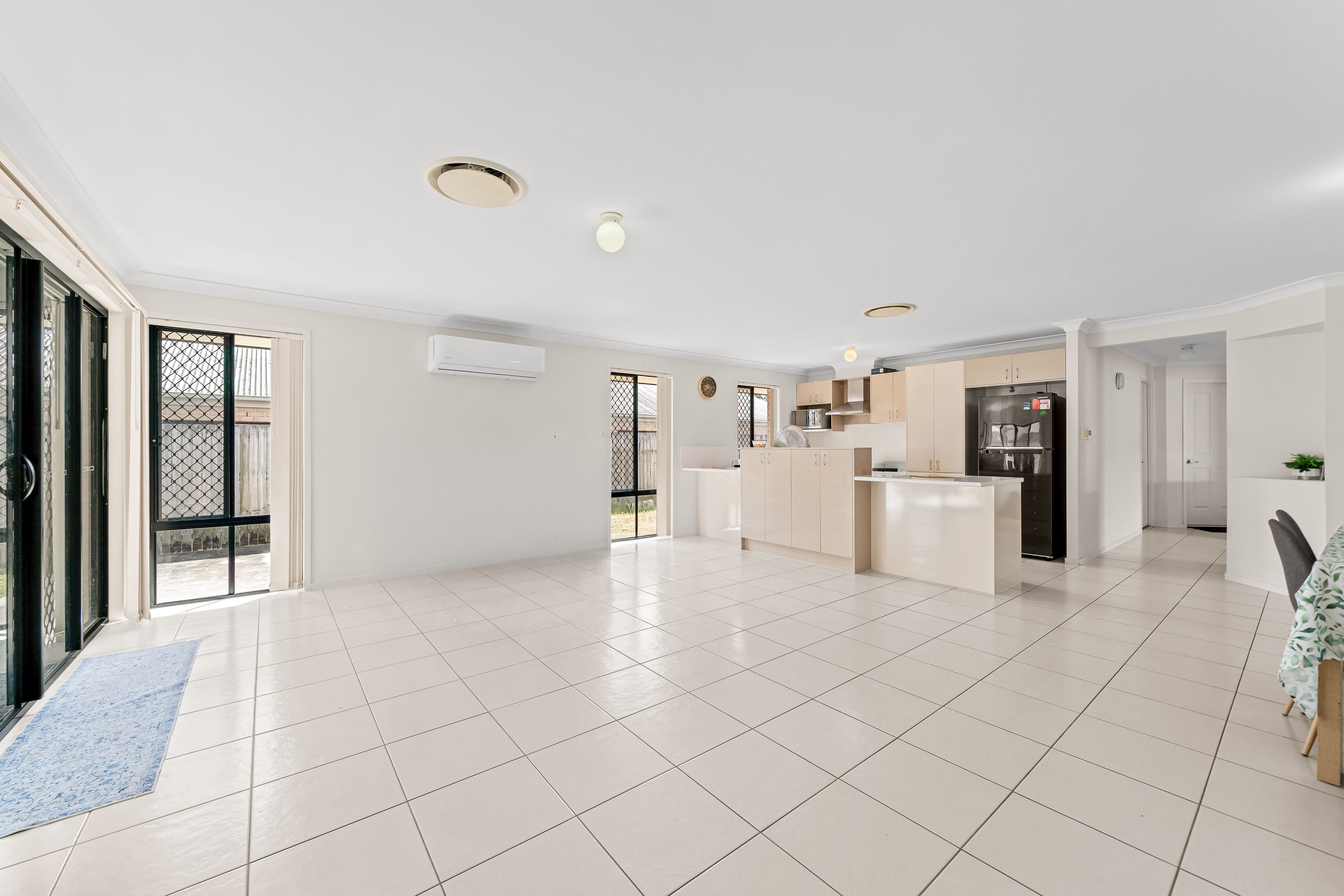 33 Philong Street — photo 2 of 20