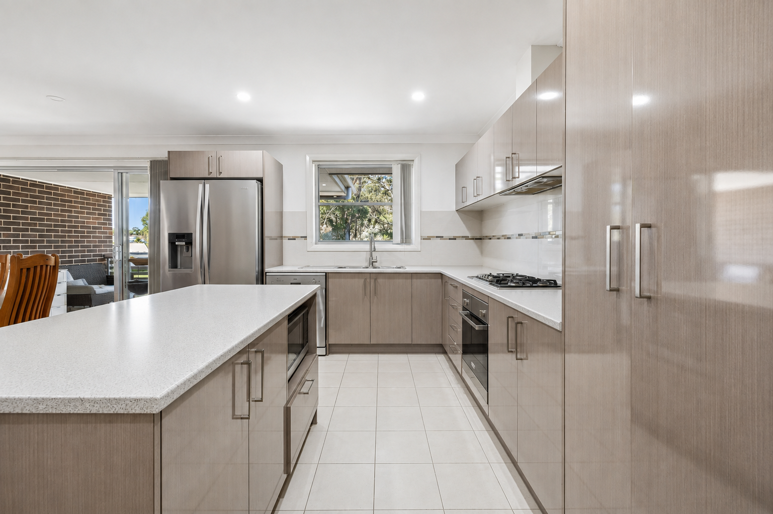 2 Rossini Drive — photo 5 of 27