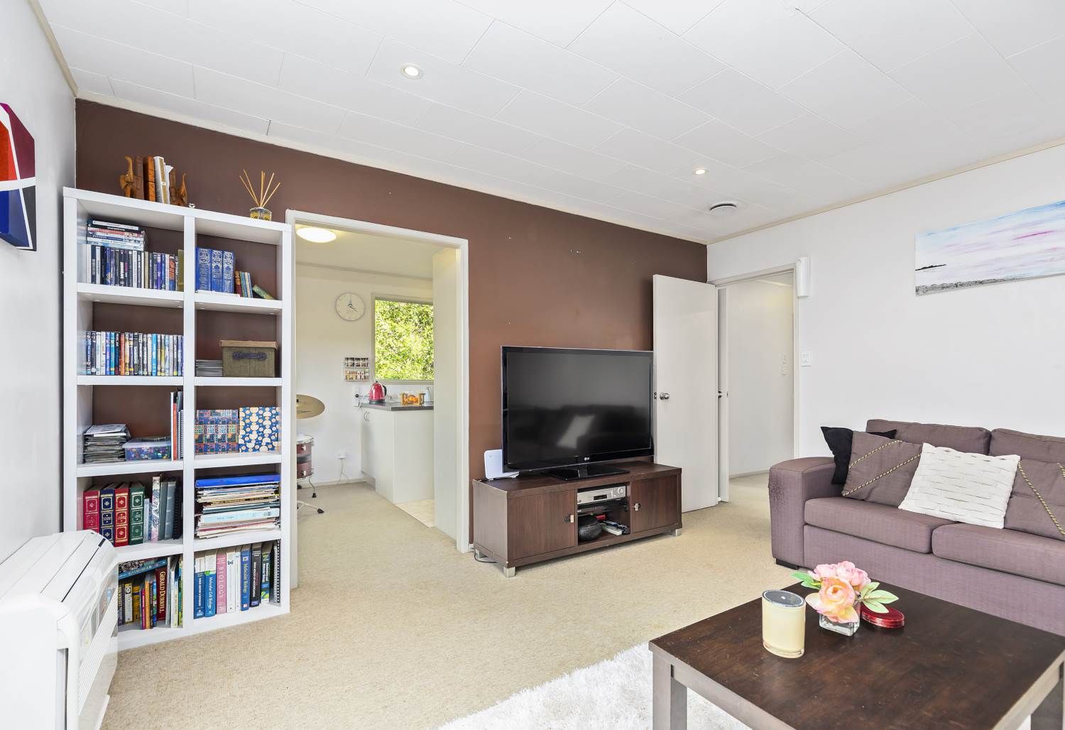 2/10 Topliss Drive, Northcross, North Shore City
