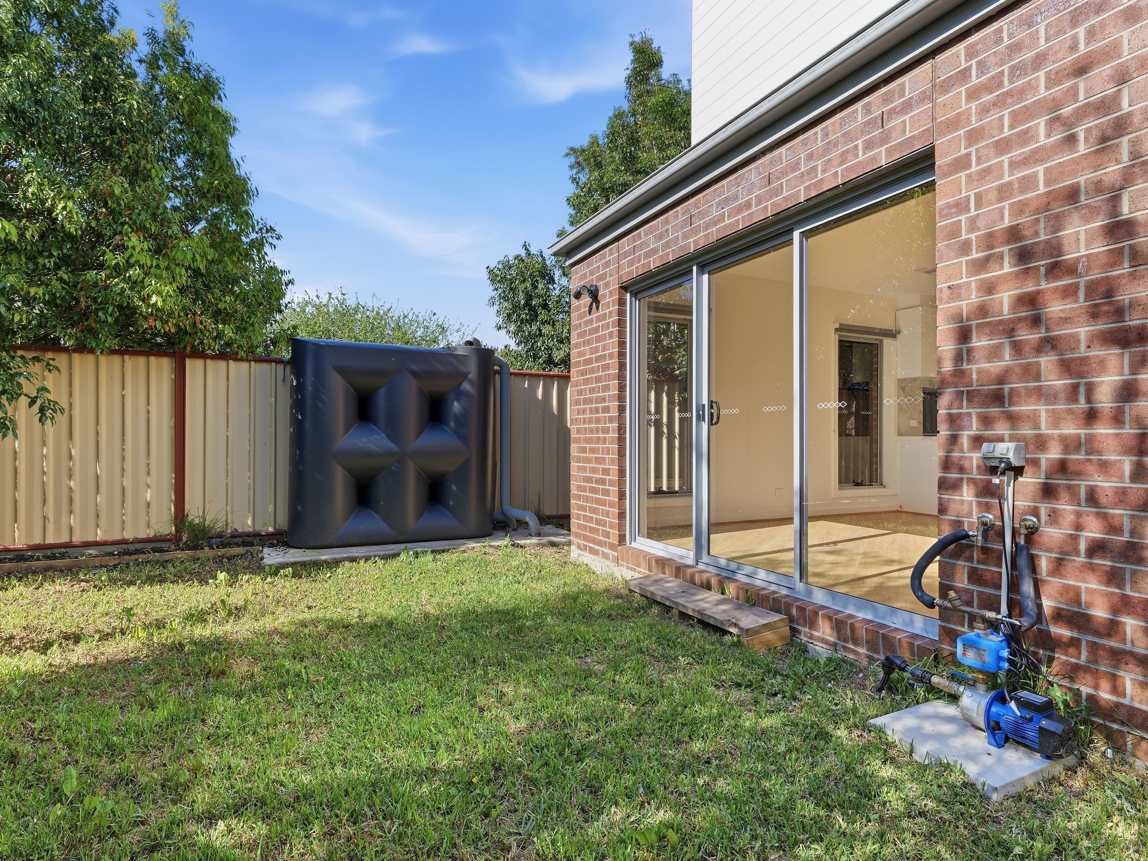 3/10 Davern Court — photo 28 of 29