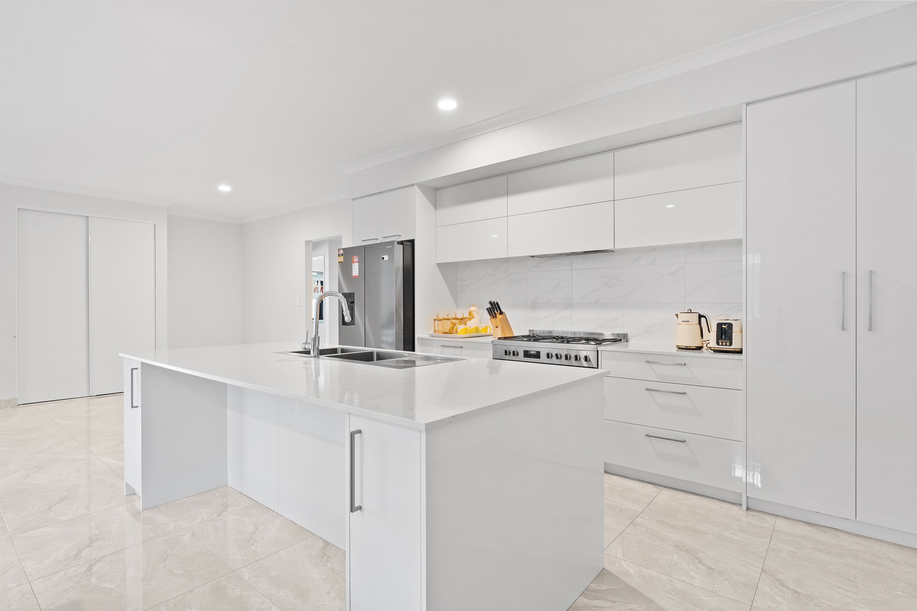 17 Danube Road — photo 9 of 28