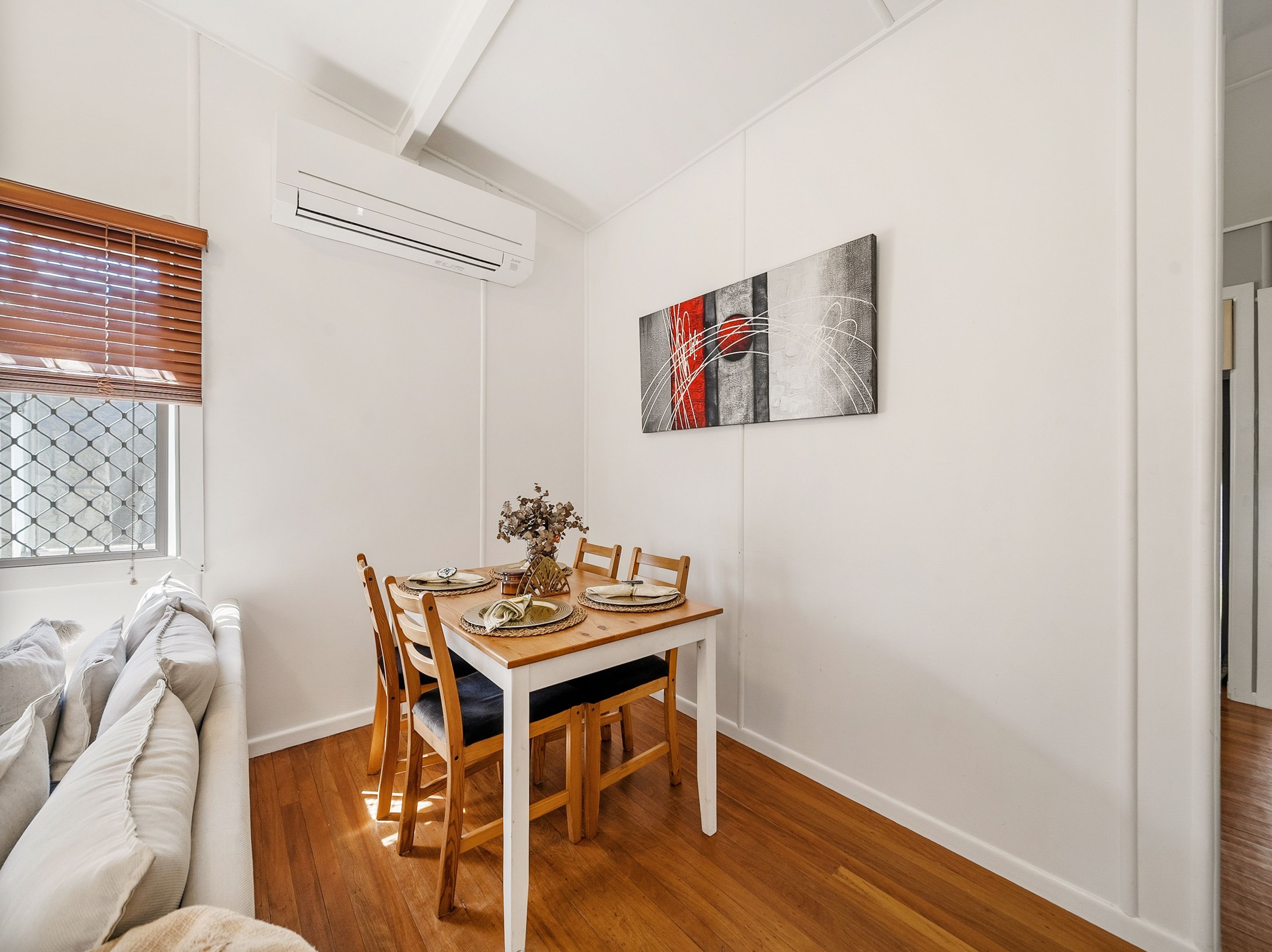 9 Weaber Street — photo 4 of 21