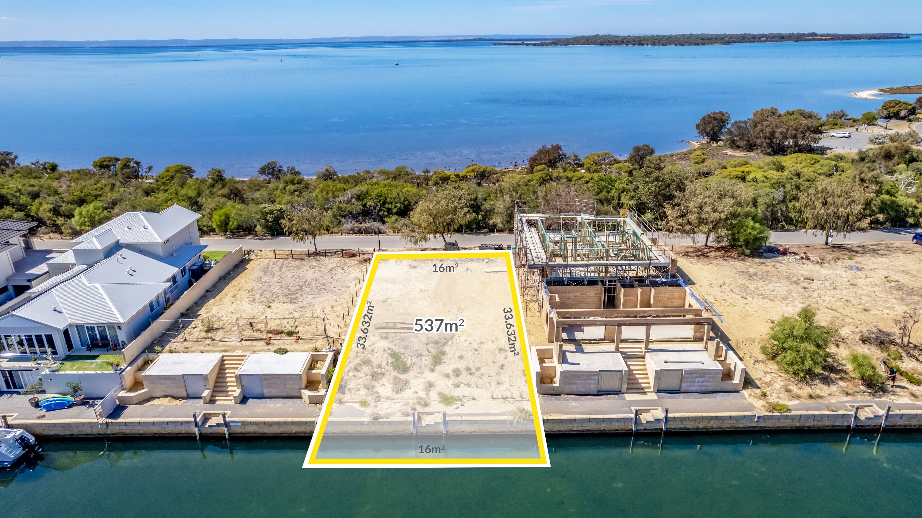 32 Bluemanna Drive, Wannanup WA 6210